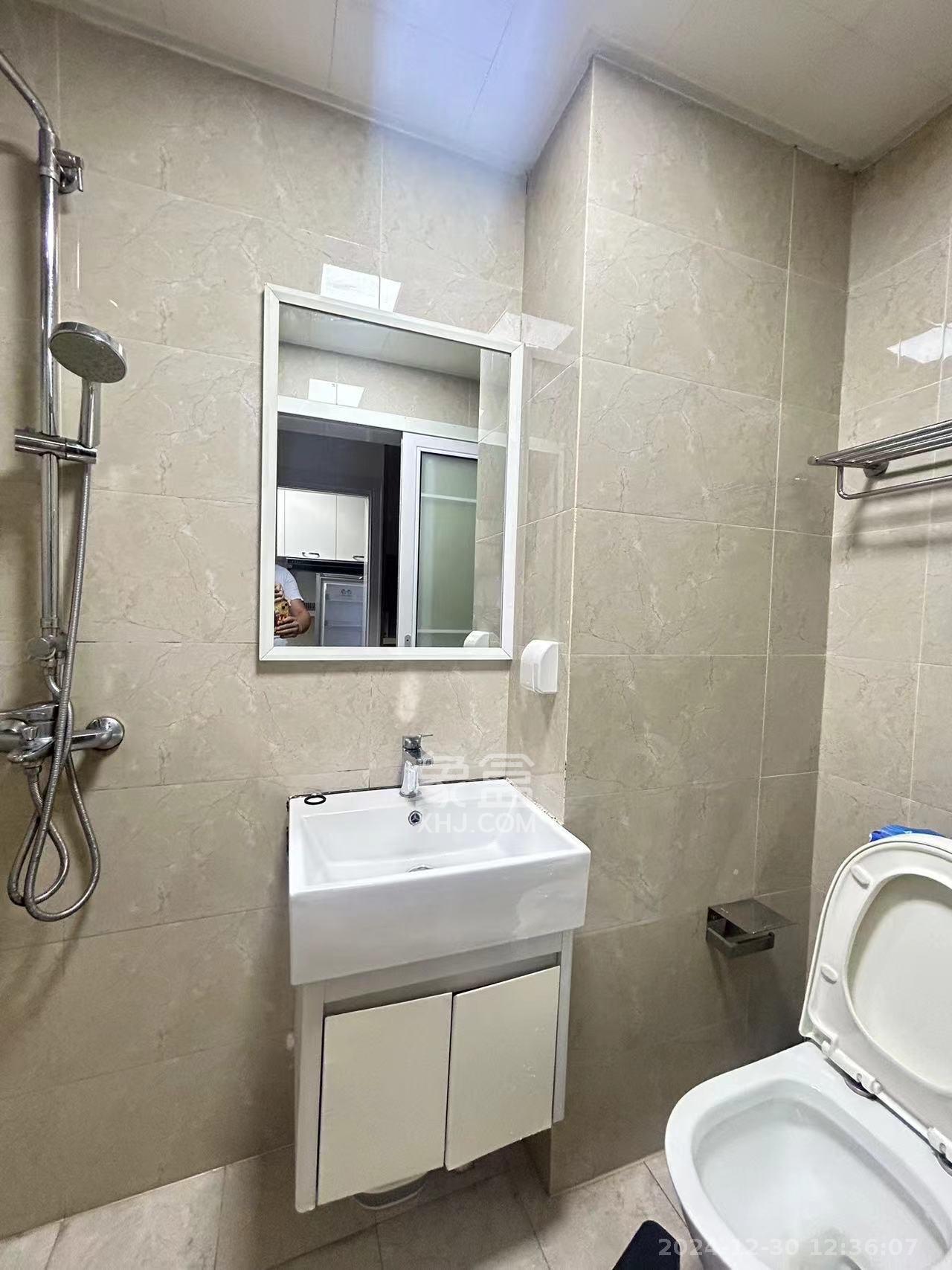 中建信和城  1室1厅1卫   1400.00元/月室内图