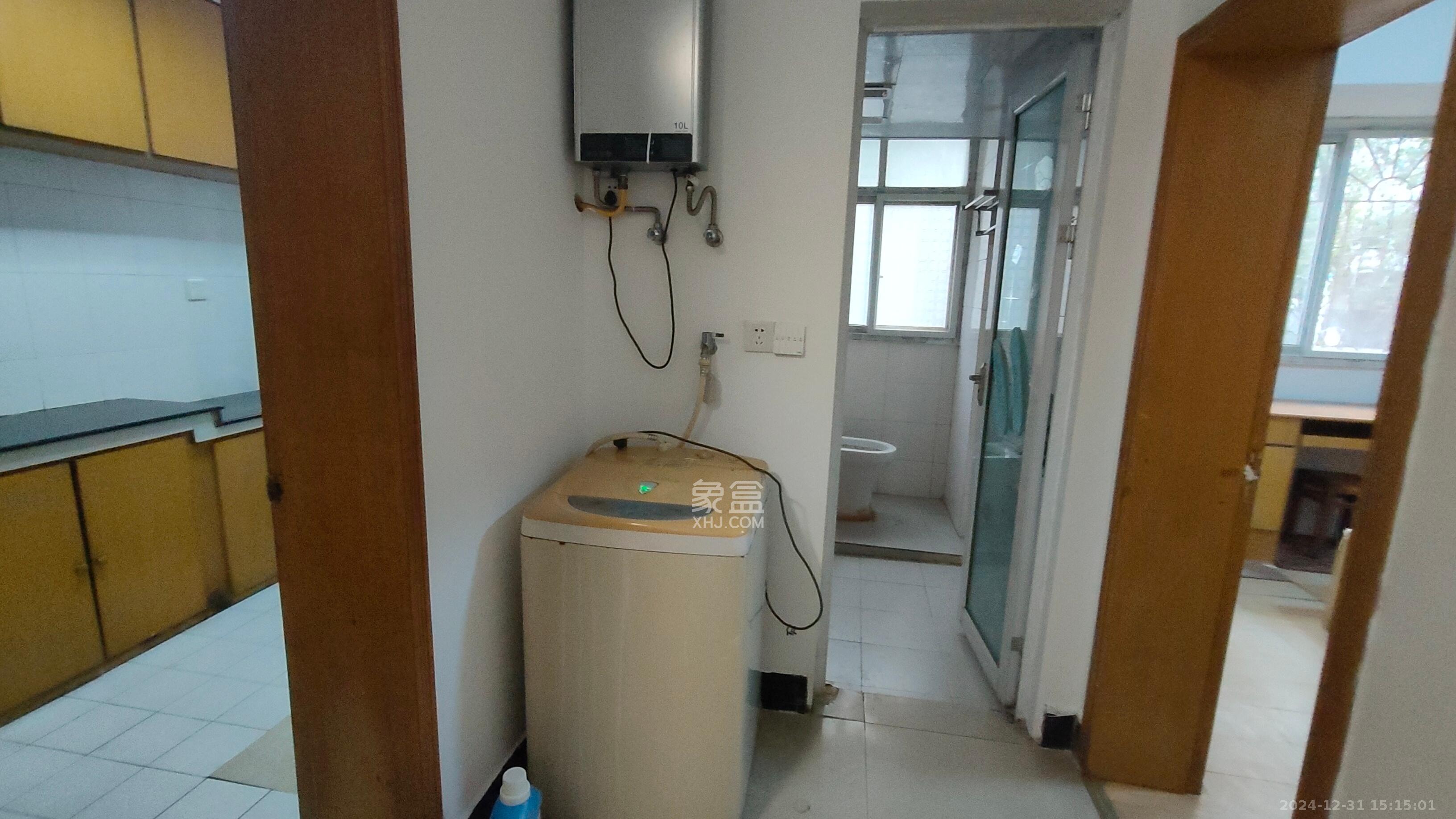 高家坪住宅新區(qū)  3室2廳1衛(wèi)   2500.00元/月室內(nèi)圖