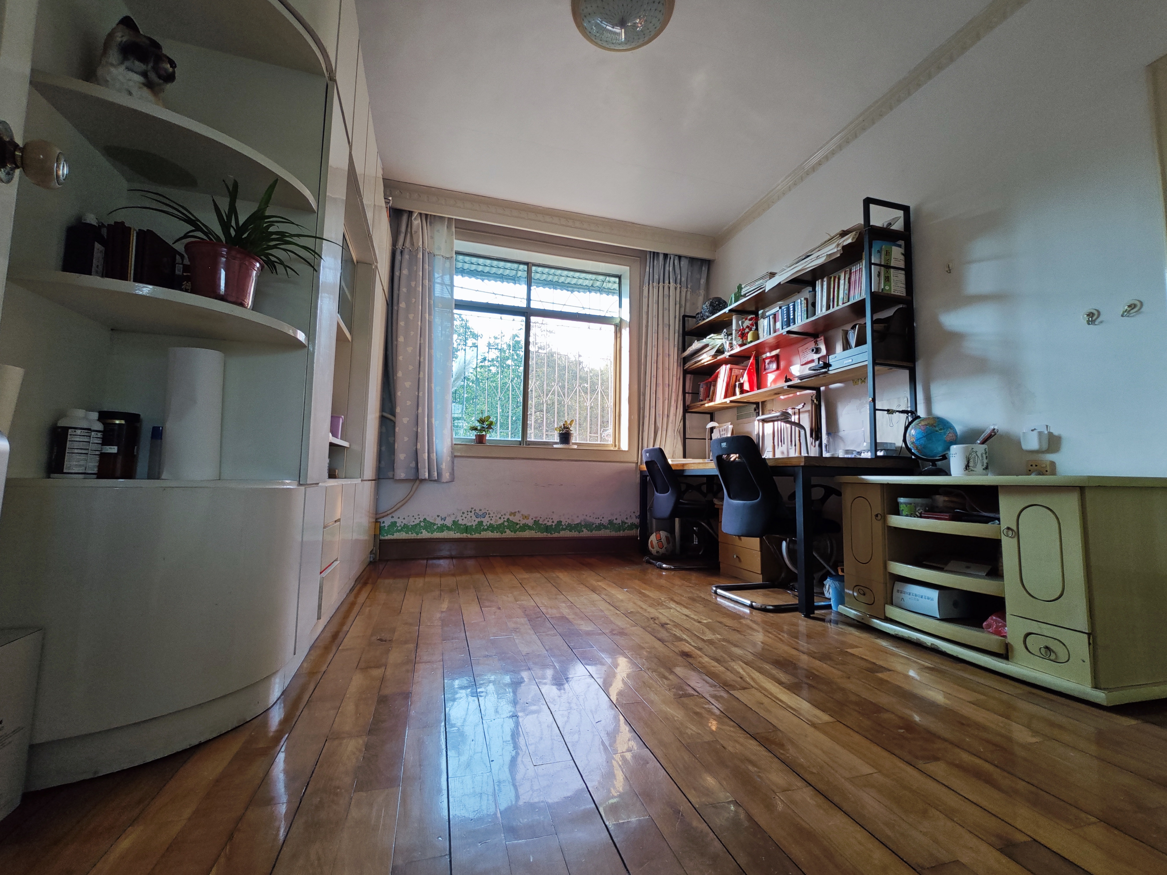 市人大政协机关大院住宅区(老市委) 1室0厅0卫 76.8万 市人大政协机关大院住宅区(老市委) 1室0厅0卫 76.8万其他