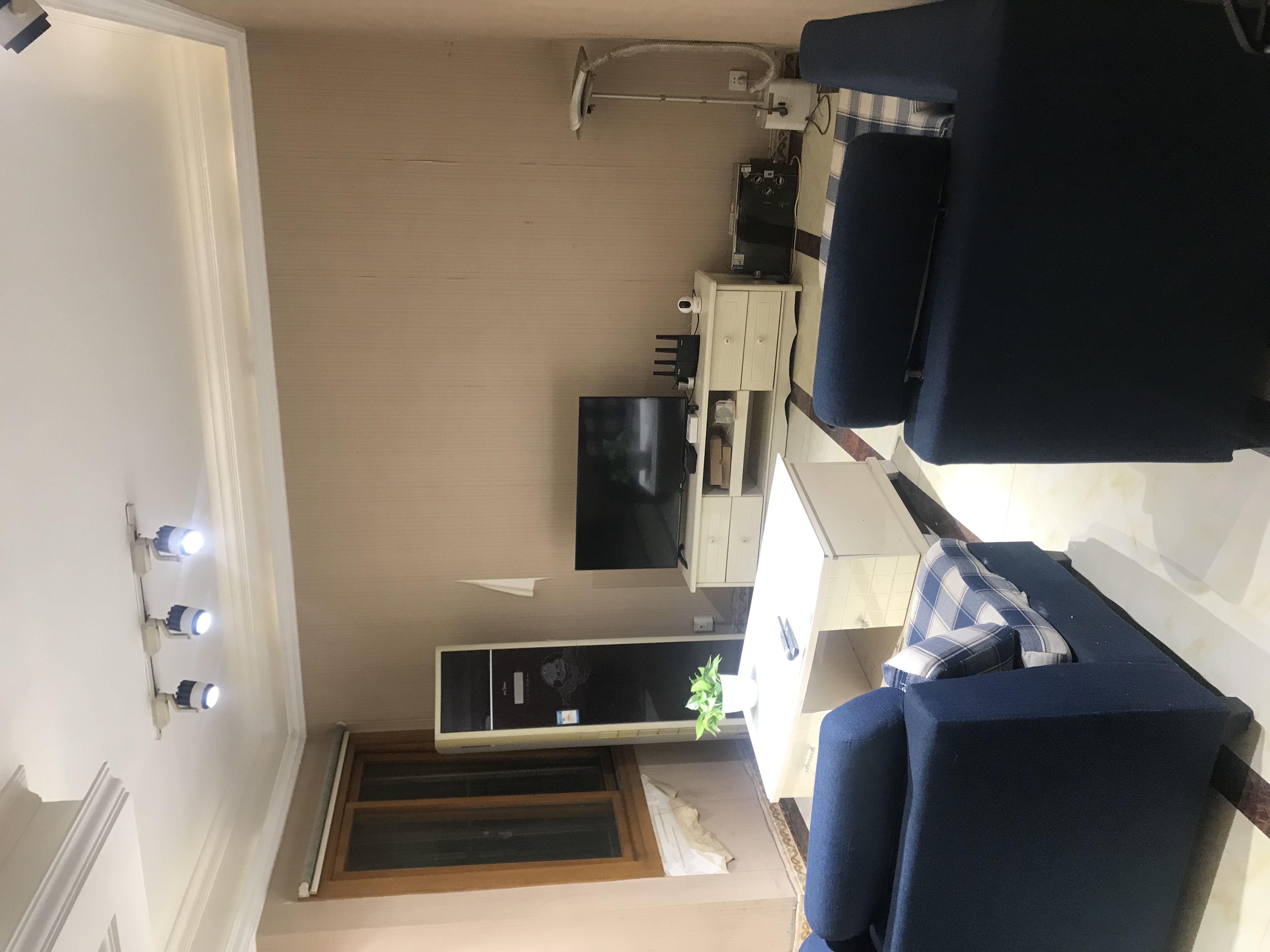 富华大厦 3室2厅1卫 3000.0元/月 富华大厦 3室2厅1卫 3000.0元/月室内图