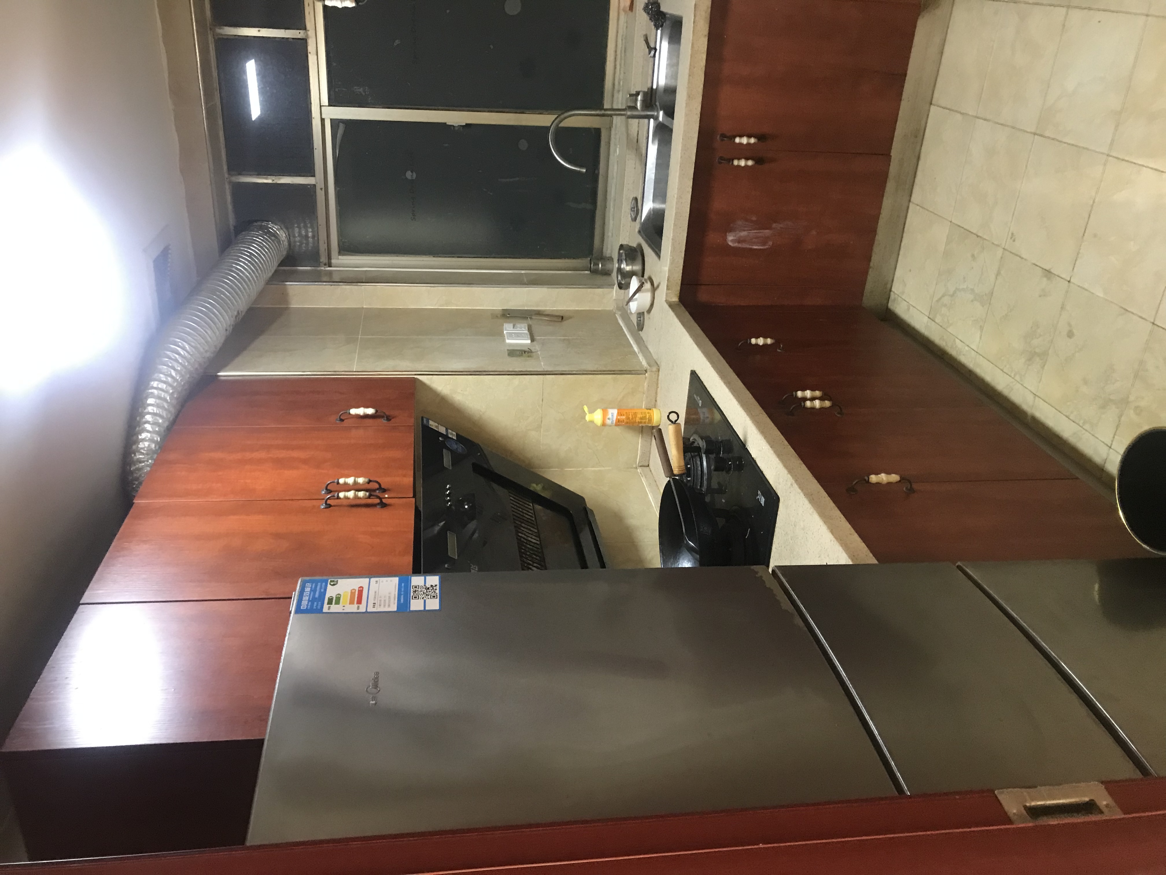 富华大厦 3室2厅1卫 3000.0元/月 富华大厦 3室2厅1卫 3000.0元/月室内图