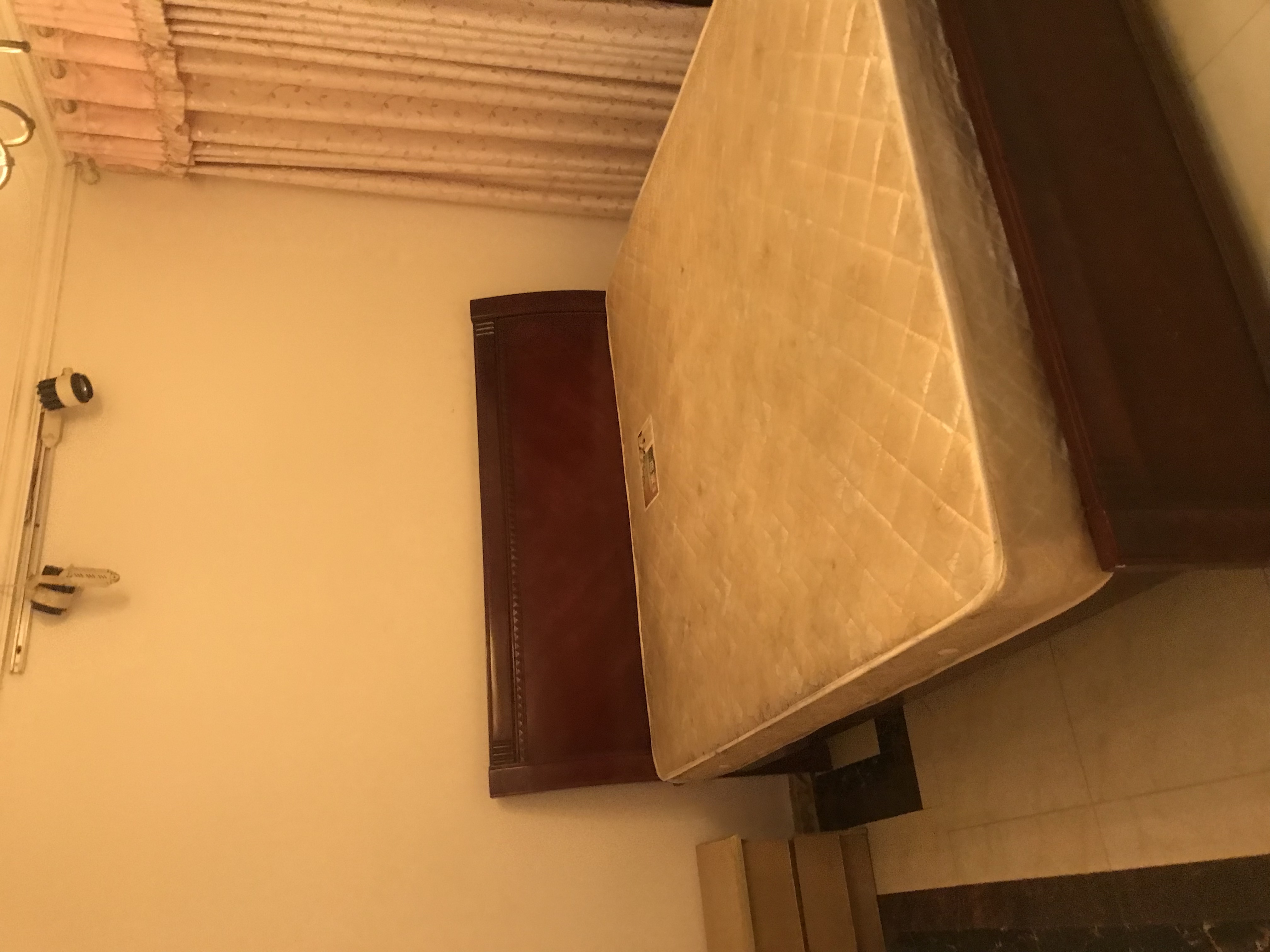 富华大厦 3室2厅1卫 3000.0元/月 富华大厦 3室2厅1卫 3000.0元/月室内图