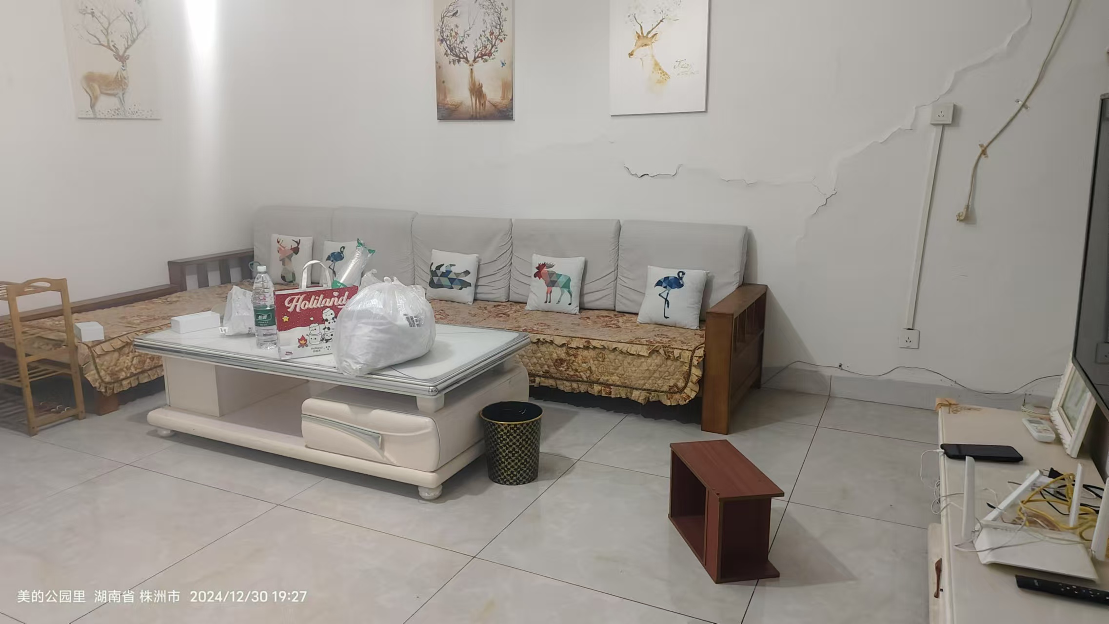 九九华帝 2室2厅1卫 1300.0元/月 九九华帝 2室2厅1卫 1300.0元/月室内图