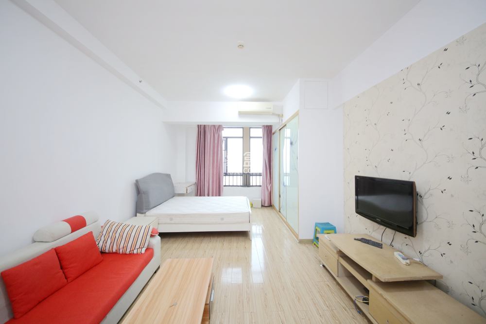 融圣国际  1室1厅1卫    40.0万