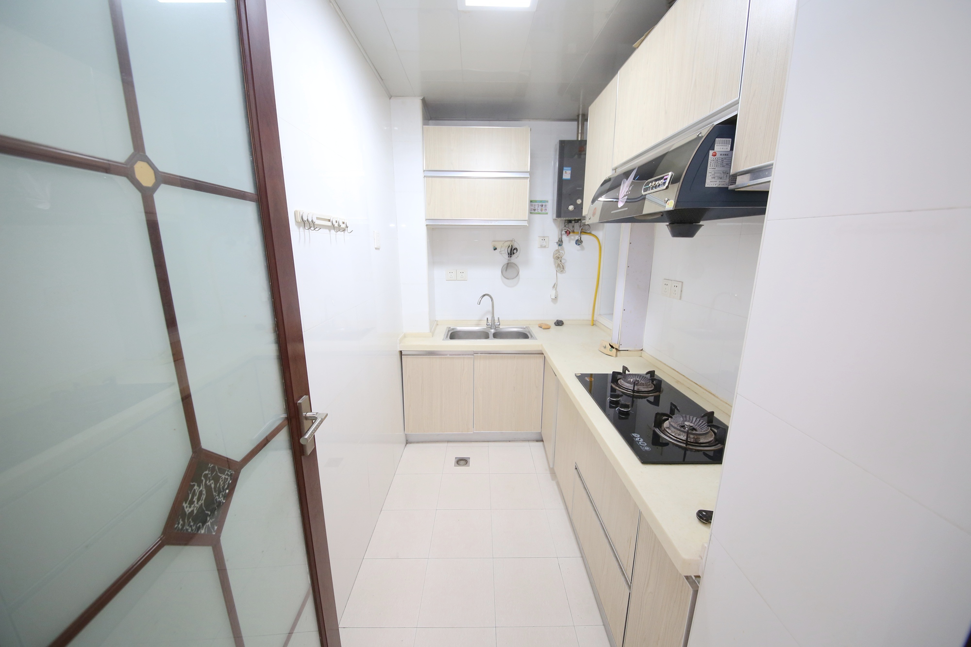 五一大道202（中环壹世界）  2室1厅1卫    98.0万厨房