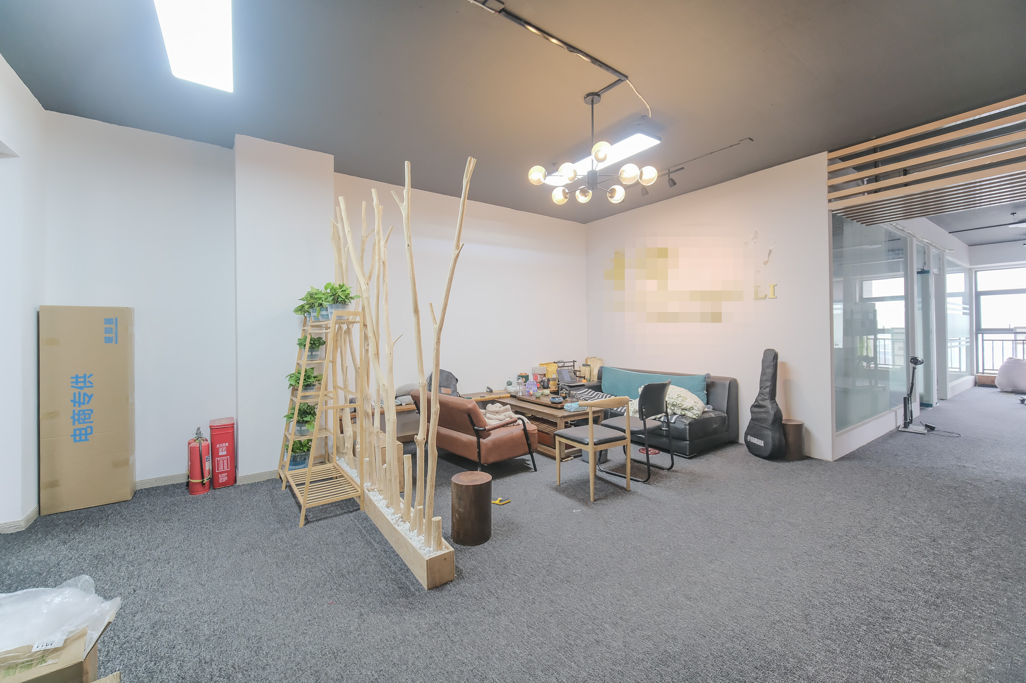 和悦城(蟠龙景苑) 3室2厅1卫 89.0万 和悦城(蟠龙景苑) 3室2厅1卫 89.0万客厅