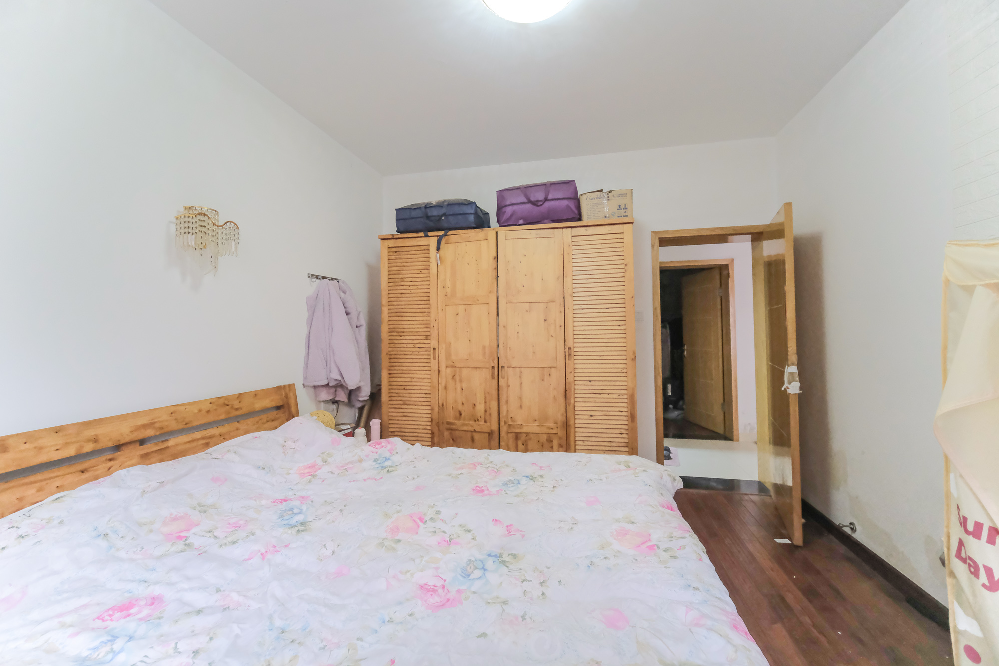 山水湾 3室2厅1卫 49.5万 山水湾 3室2厅1卫 49.5万卧室