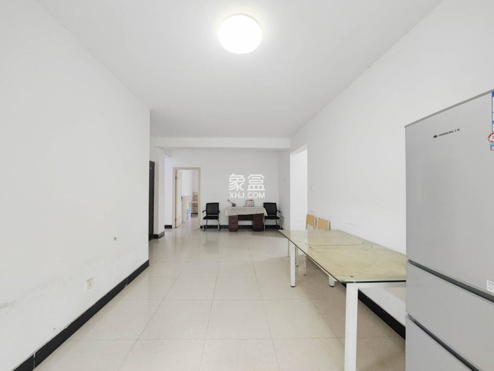 华盛世纪新城  4室2厅1卫    144.8万