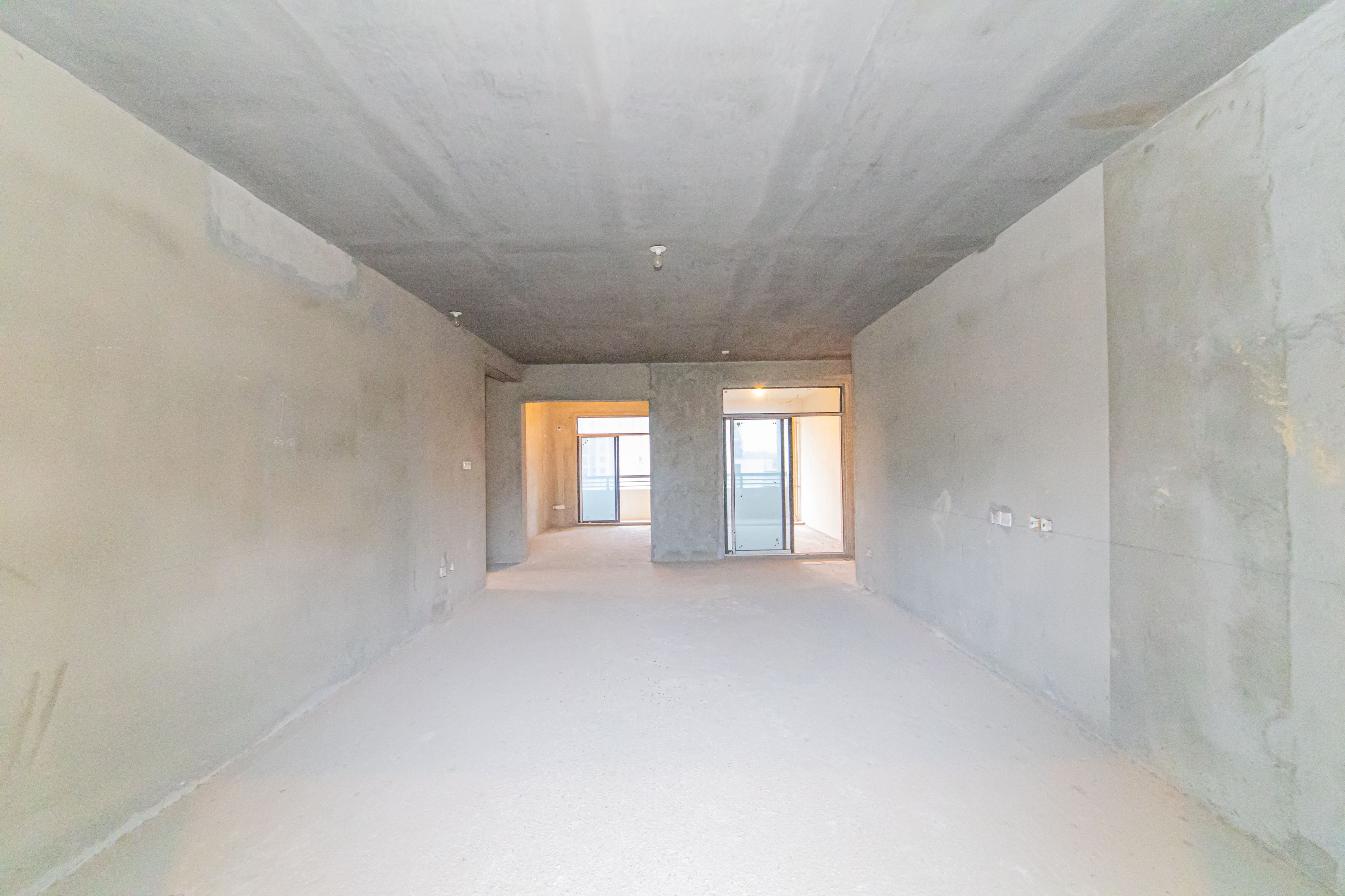 大唐印象一期云海湾  5室2厅2卫    160.0万 大唐印象一期云海湾  5室2厅2卫    160.0万客厅