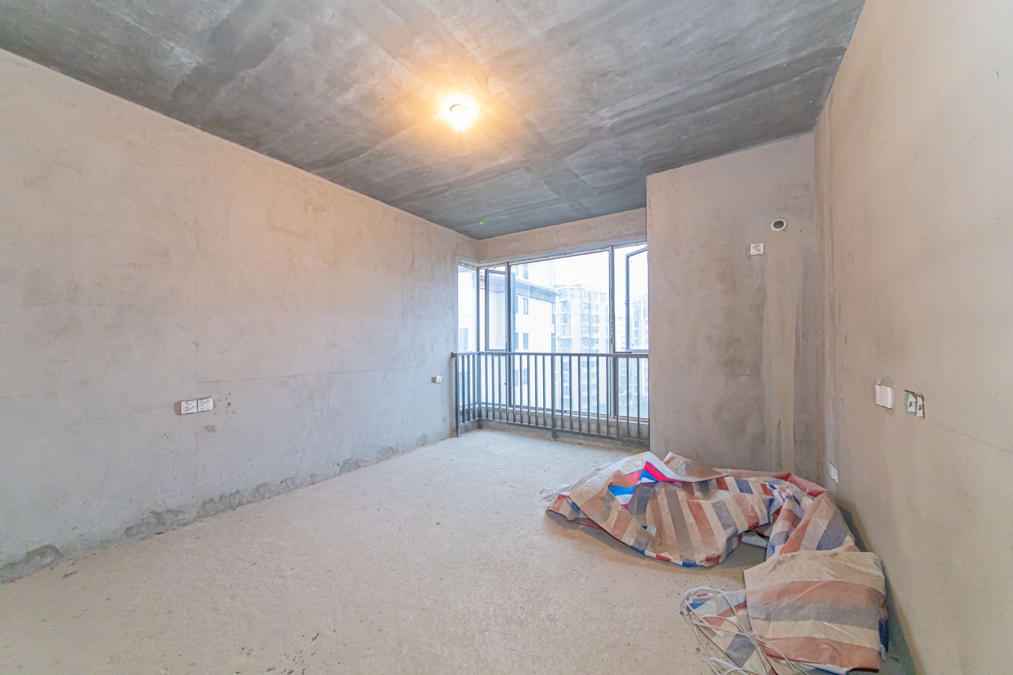 大唐印象一期云海湾  5室2厅2卫    160.0万 大唐印象一期云海湾  5室2厅2卫    160.0万卧室