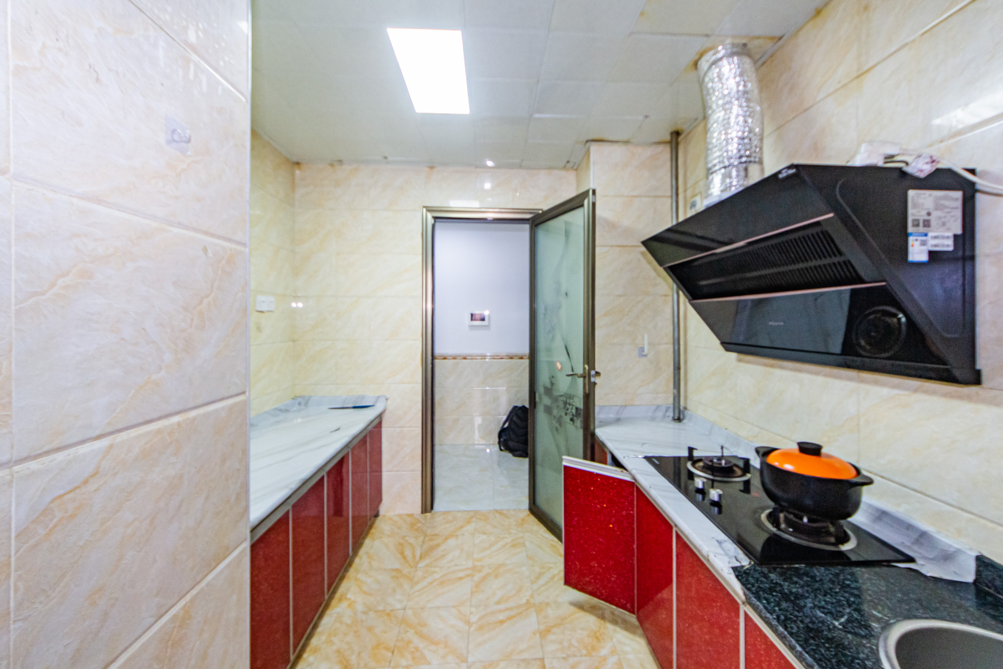 北辰三角洲E3区  3室2厅2卫    128.7万 北辰三角洲E3区  3室2厅2卫    128.7万厨房