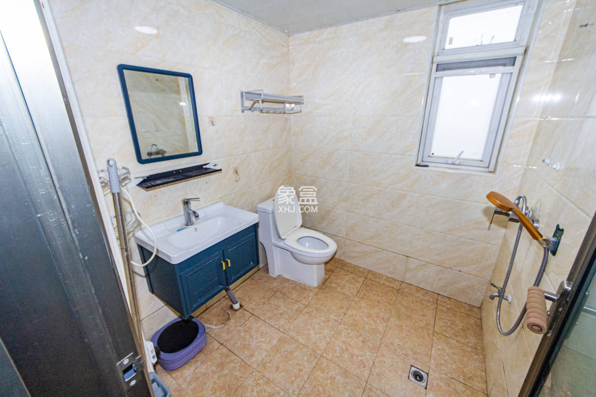 北辰三角洲E3区  3室2厅2卫    128.7万 北辰三角洲E3区  3室2厅2卫    128.7万卫生间