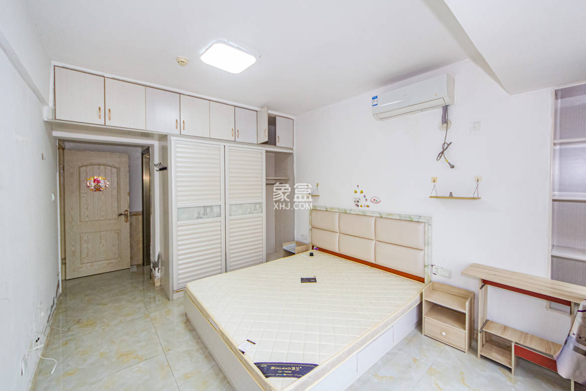 北辰三角洲E3区  3室2厅2卫    128.7万 北辰三角洲E3区  3室2厅2卫    128.7万卧室