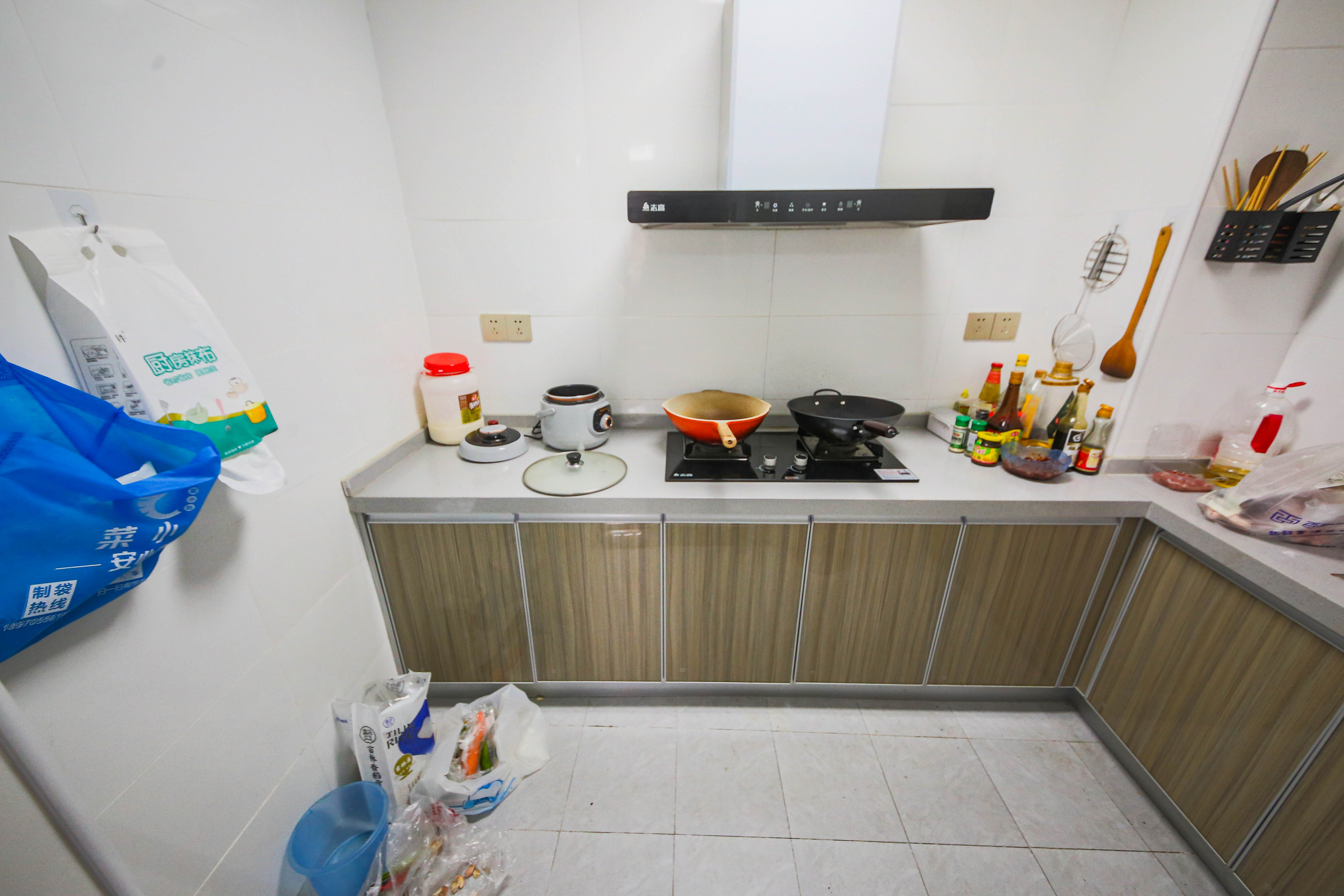 富兴嘉城(富兴汇中央) 2室2厅1卫 70.0万 富兴嘉城(富兴汇中央) 2室2厅1卫 70.0万厨房