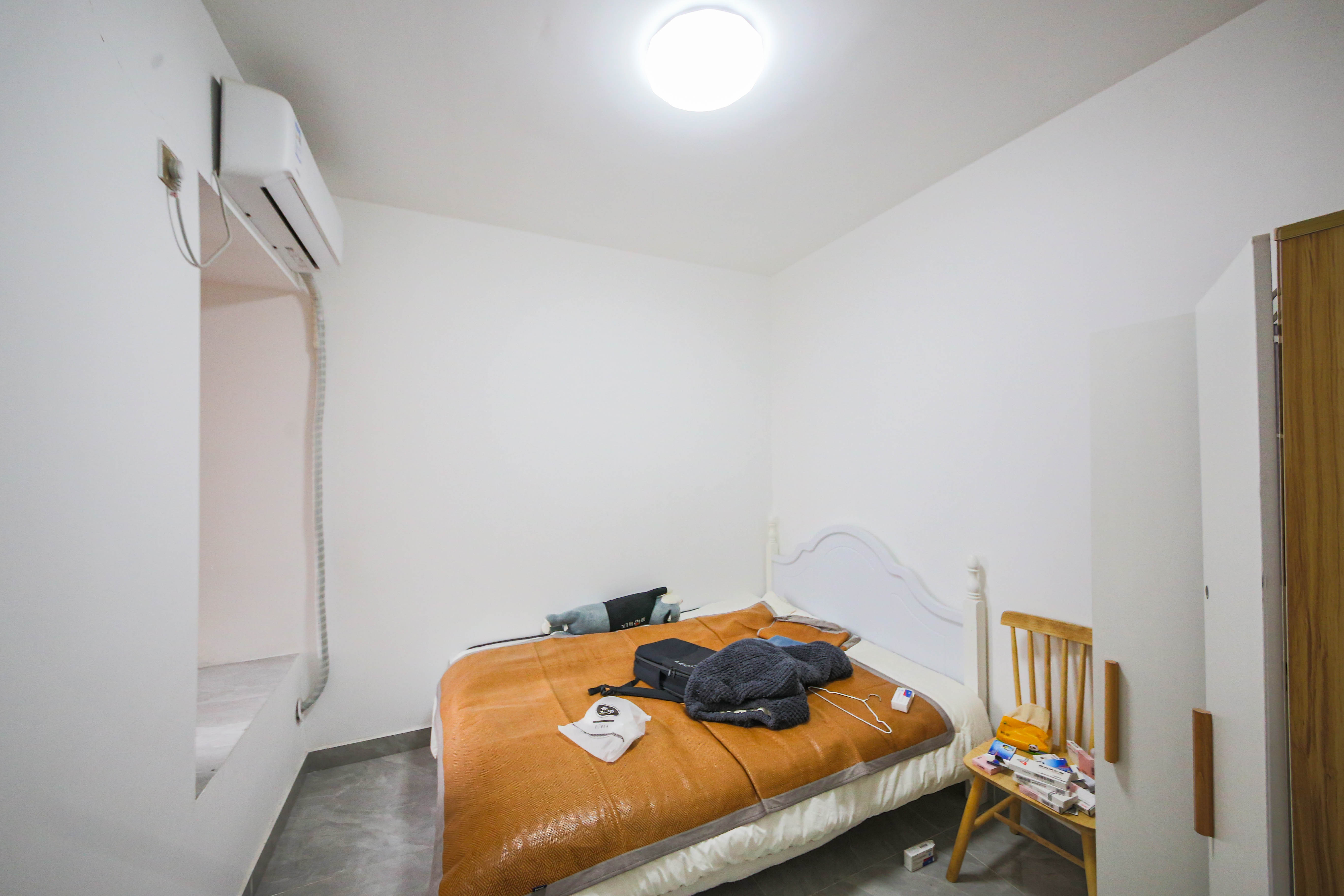 富兴嘉城(富兴汇中央) 2室2厅1卫 70.0万 富兴嘉城(富兴汇中央) 2室2厅1卫 70.0万卧室