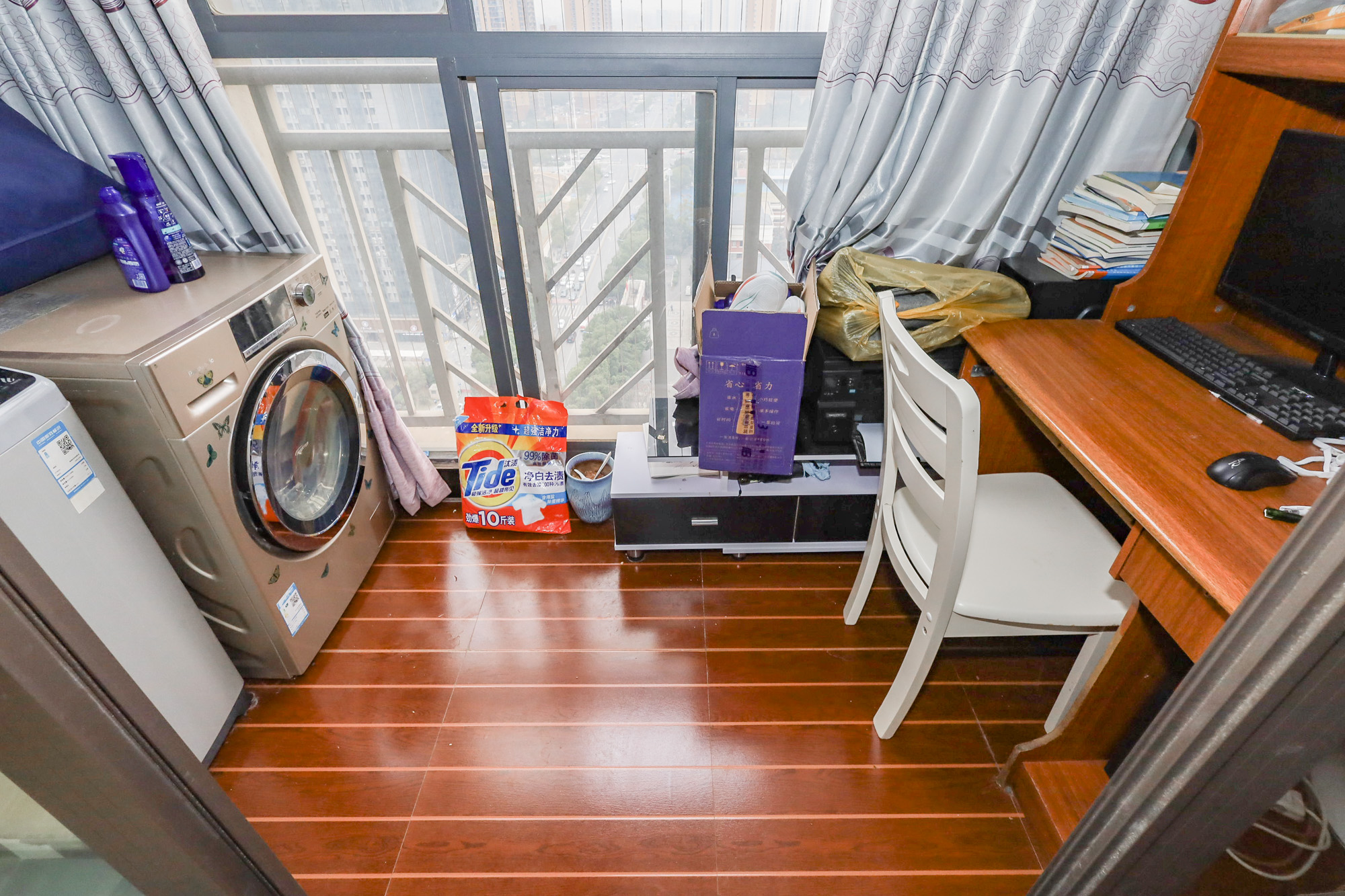 旭辉藏郡(藏郡、旭湘华府) 3室2厅1卫 200.0万 旭辉藏郡(藏郡、旭湘华府) 3室2厅1卫 200.0万其他