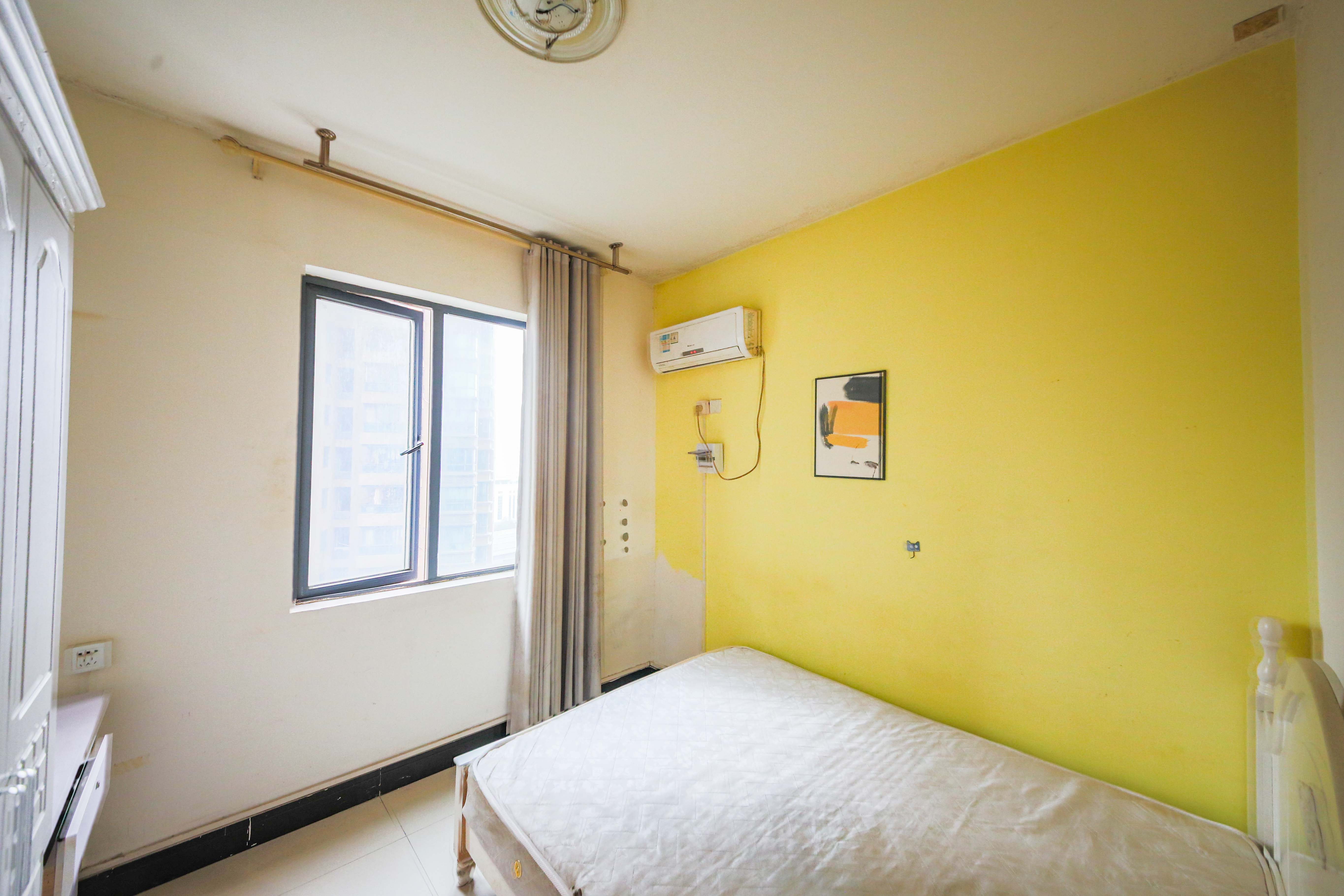 湘府9号 5室2厅2卫 3300.0元/月 湘府9号 5室2厅2卫 3300.0元/月室内图