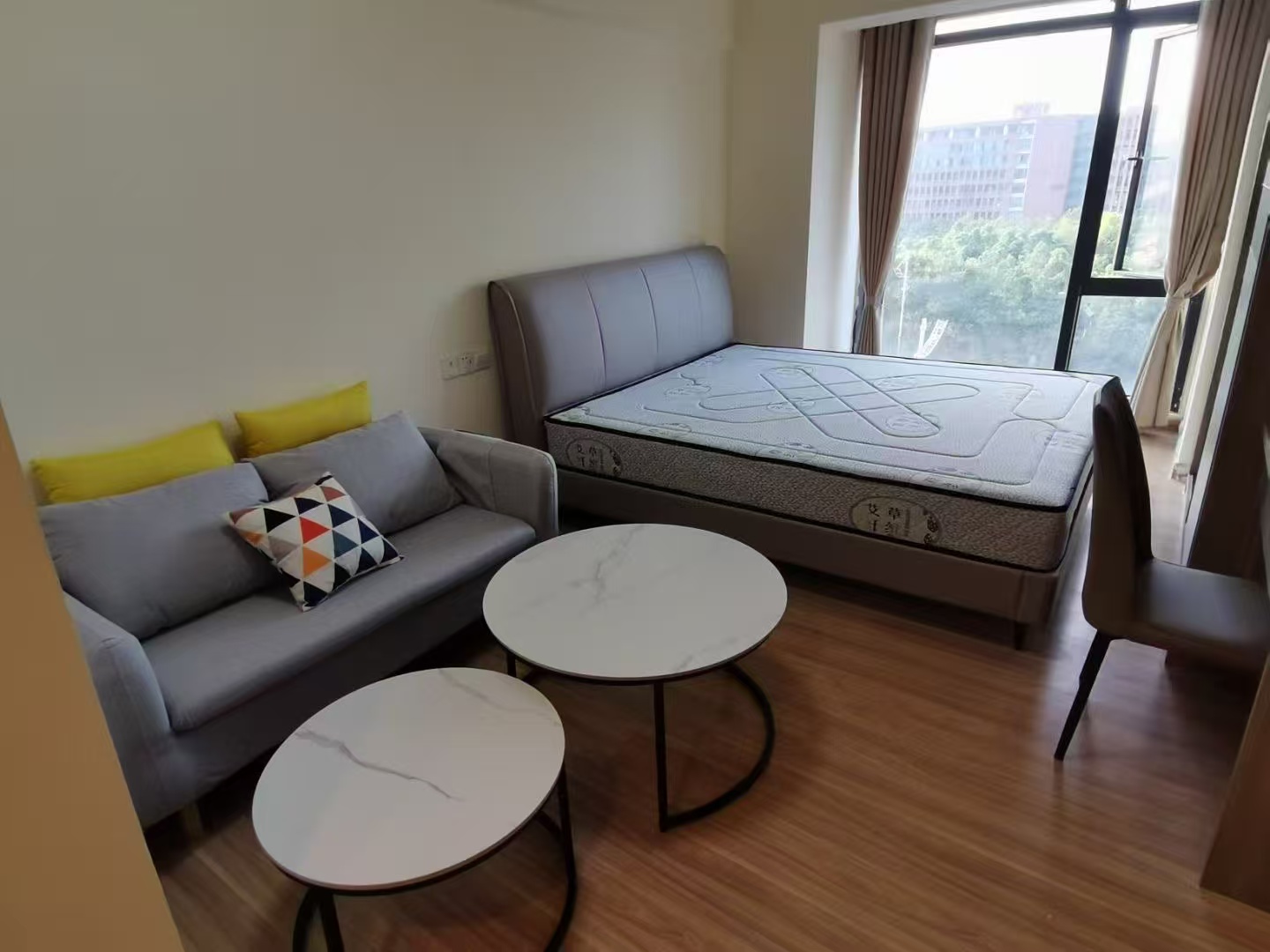 碧桂园壹中心 1室1厅1卫 1200.0元/月 碧桂园壹中心 1室1厅1卫 1200.0元/月室内图