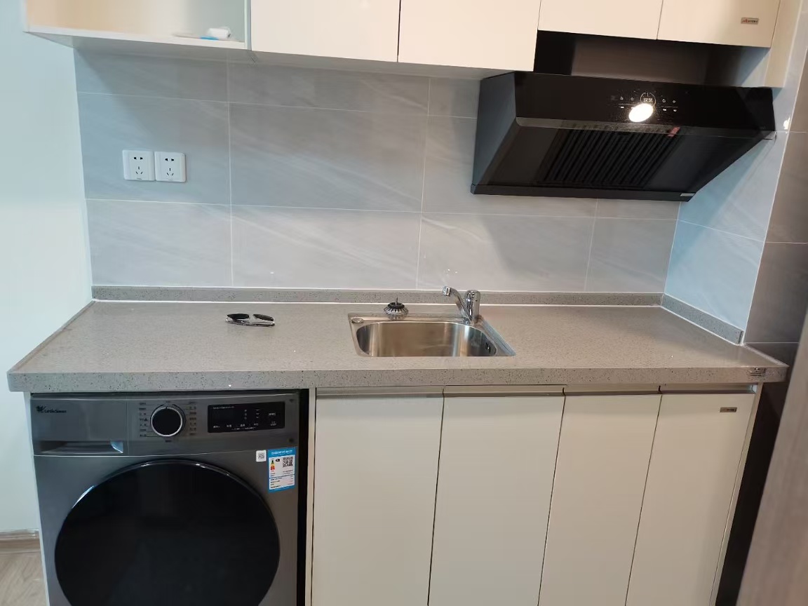 碧桂园壹中心 1室1厅1卫 1200.0元/月 碧桂园壹中心 1室1厅1卫 1200.0元/月室内图