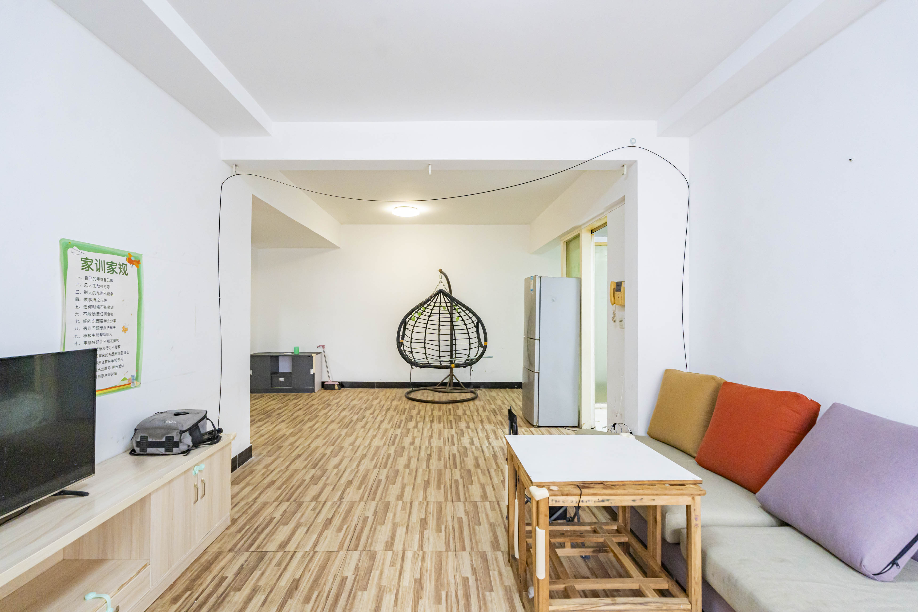 富兴金地大厦  2室1厅1卫    75.0万 富兴金地大厦  2室1厅1卫    75.0万客厅