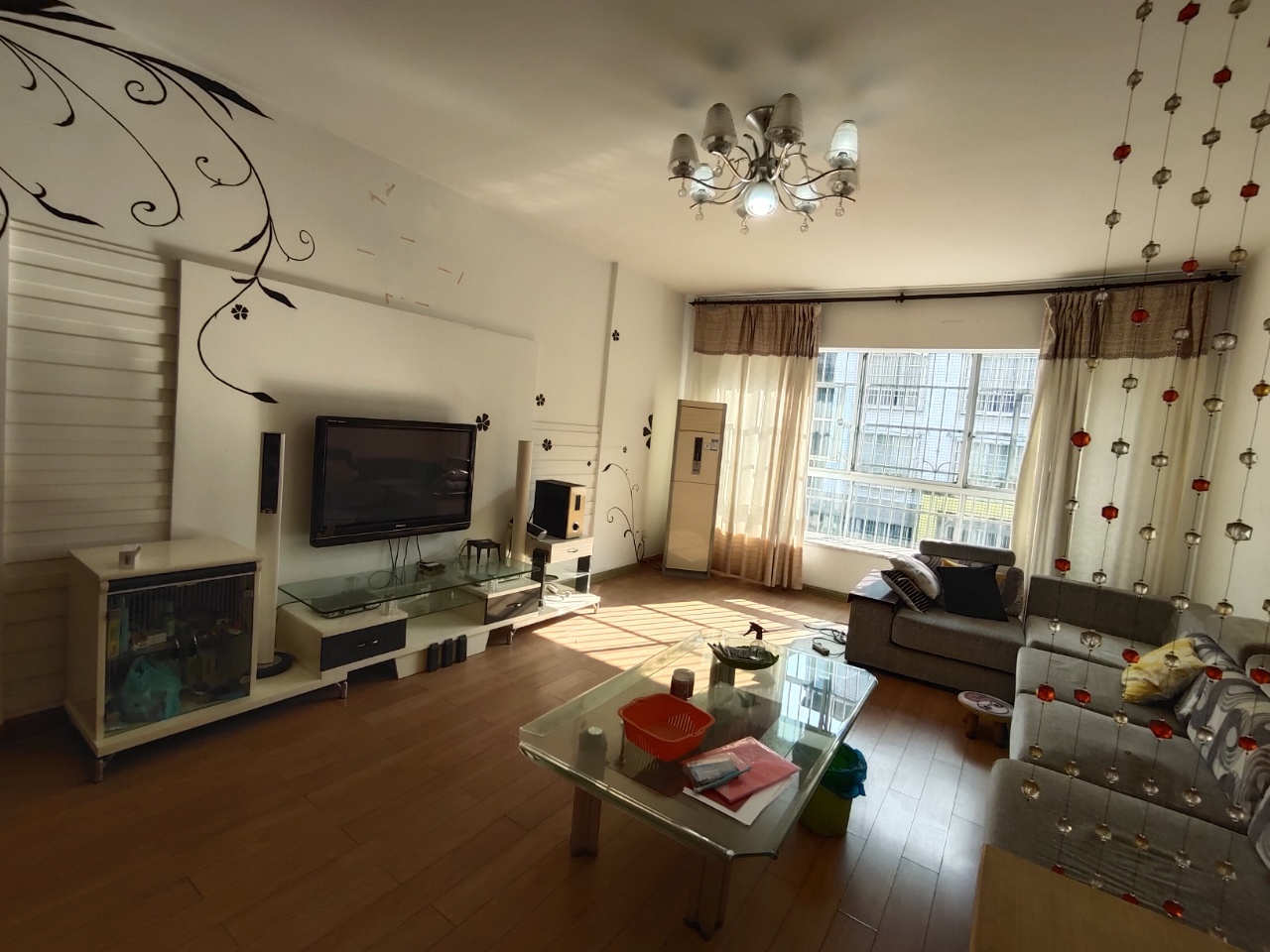 汽车城  3室2厅2卫    36.8万 汽车城  3室2厅2卫    36.8万室内图