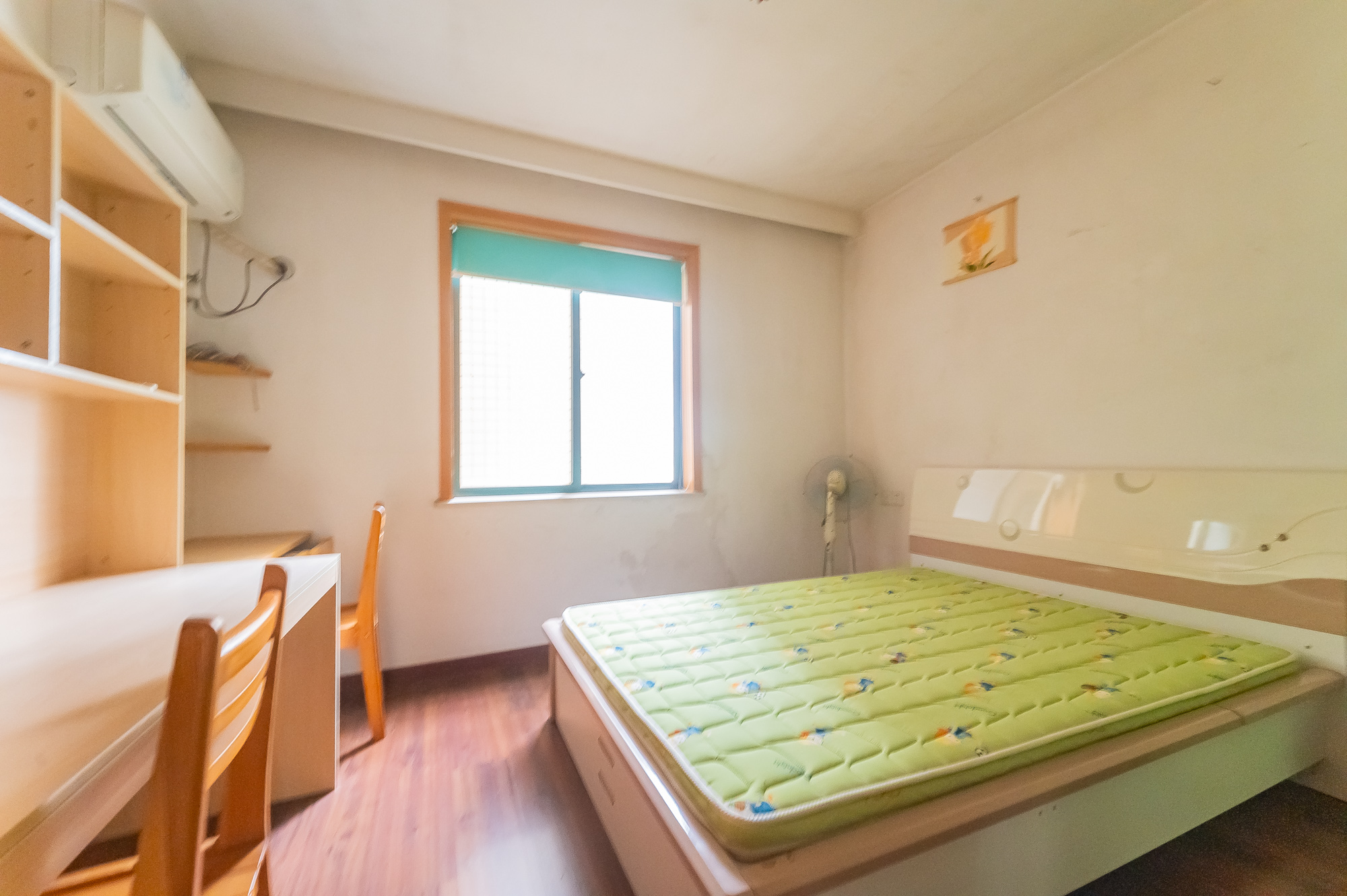 天和华城 3室2厅1卫 41.8万 天和华城 3室2厅1卫 41.8万卧室