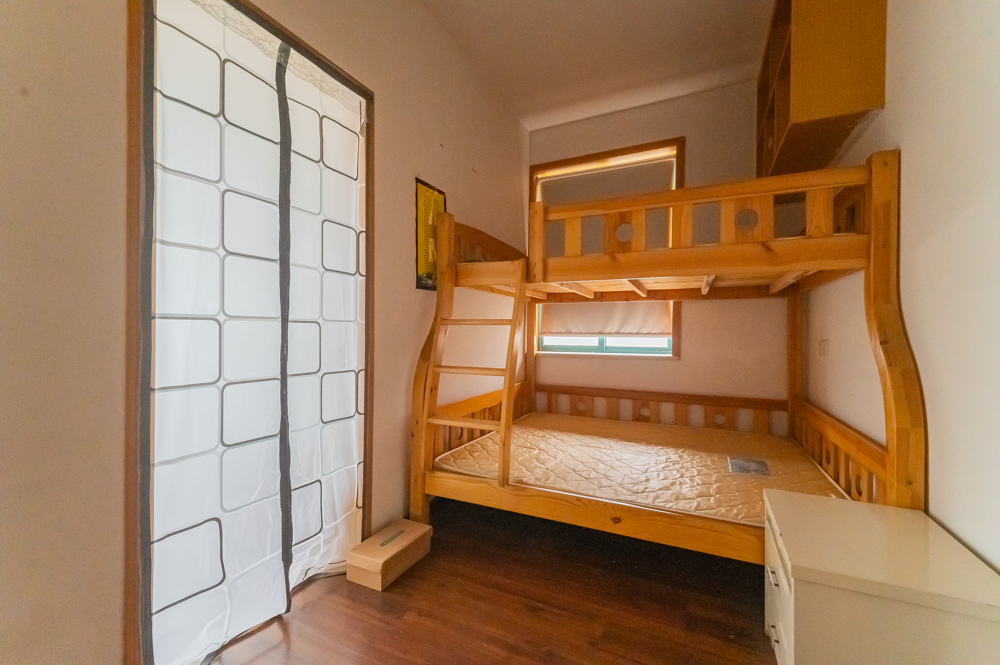 天和华城 3室2厅1卫 41.8万 天和华城 3室2厅1卫 41.8万卧室