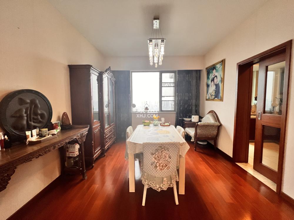 晋合湘水湾一期 3室2厅2卫 3200.0元/月 晋合湘水湾一期 3室2厅2卫 3200.0元/月室内图