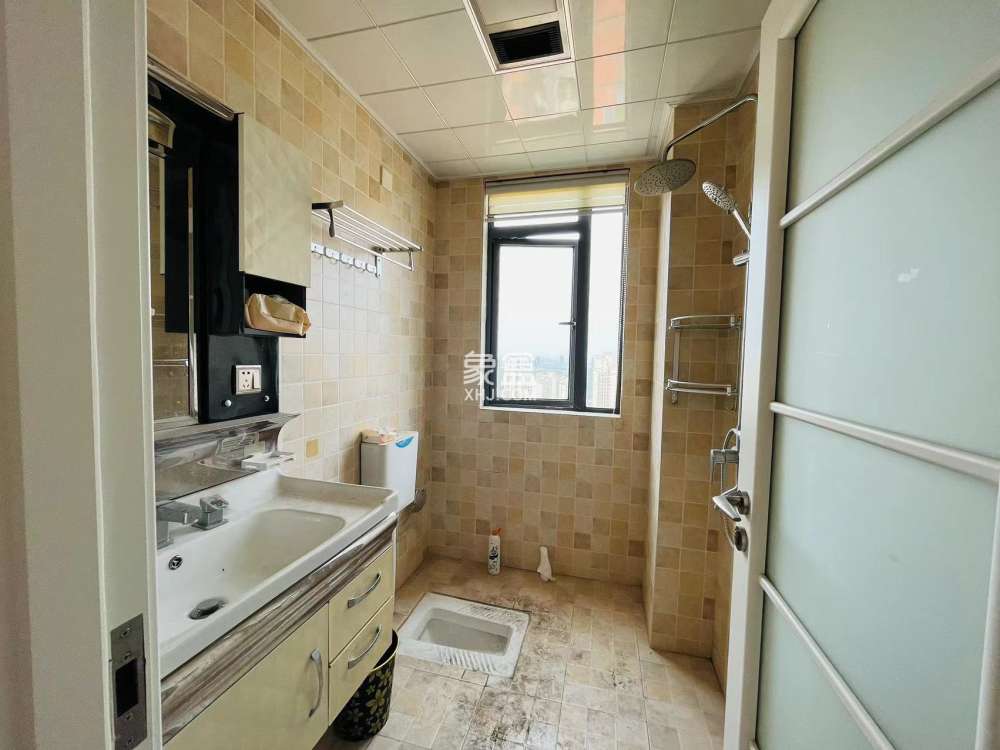 山水洲城华晨第一城 2室1厅1卫 1500.0元/月 山水洲城华晨第一城 2室1厅1卫 1500.0元/月室内图