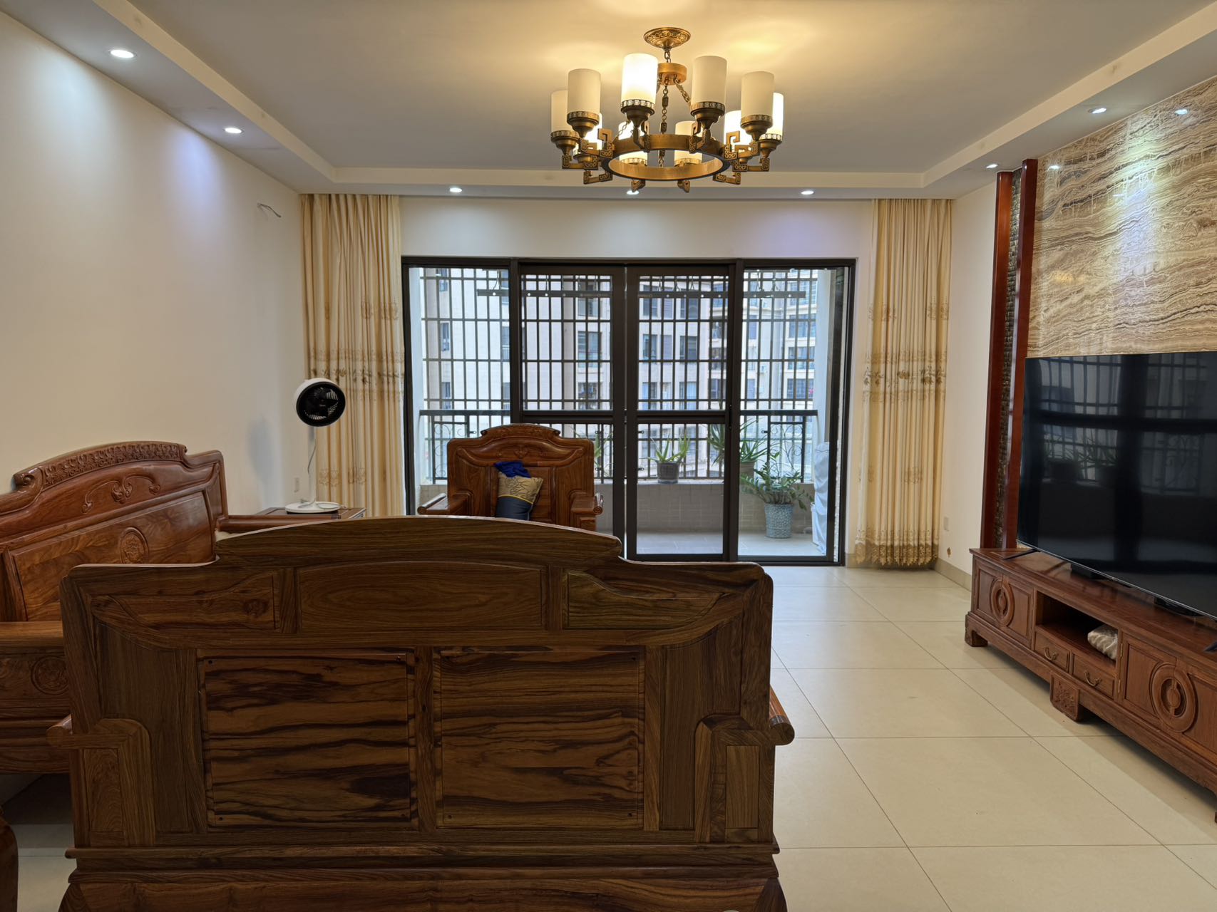 滨江帝景二期(三期) 4室2厅2卫 260.0万 滨江帝景二期(三期) 4室2厅2卫 260.0万户型图