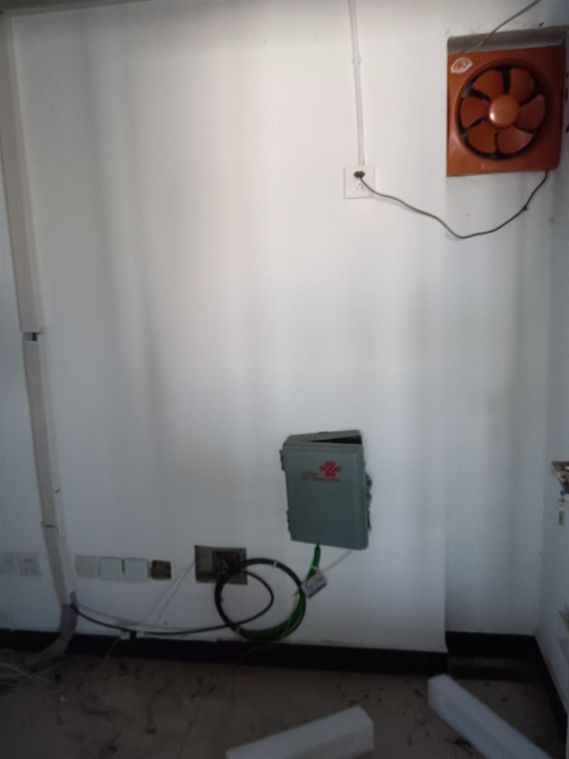 长城华都  3室2厅2卫    7000.0元/月 长城华都  3室2厅2卫    7000.0元/月