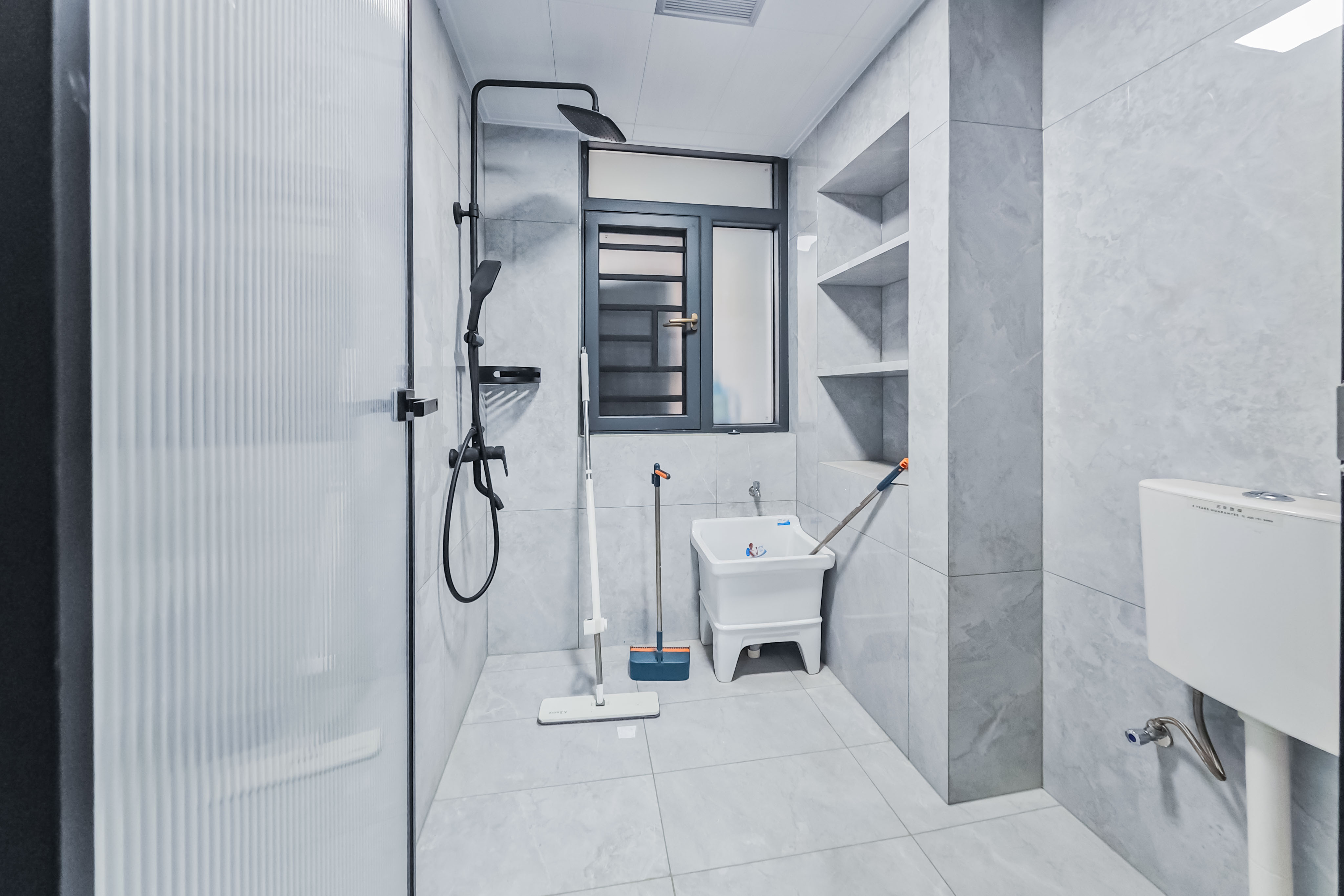 中城丽景香山园 3室2厅2卫 155.0万 中城丽景香山园 3室2厅2卫 155.0万卫生间