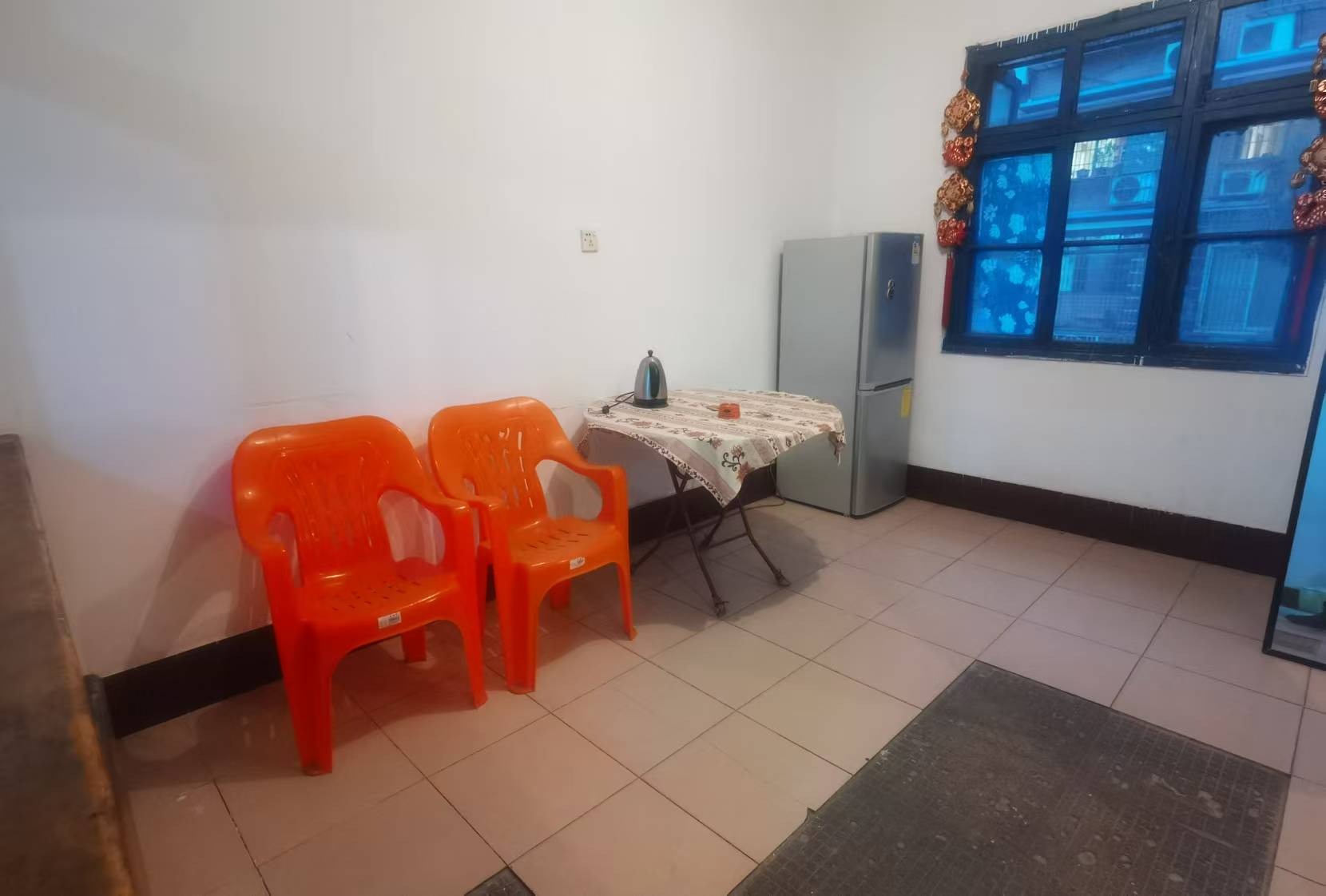 大海塘居委会 2室2厅1卫 26.0万 大海塘居委会 2室2厅1卫 26.0万室内图