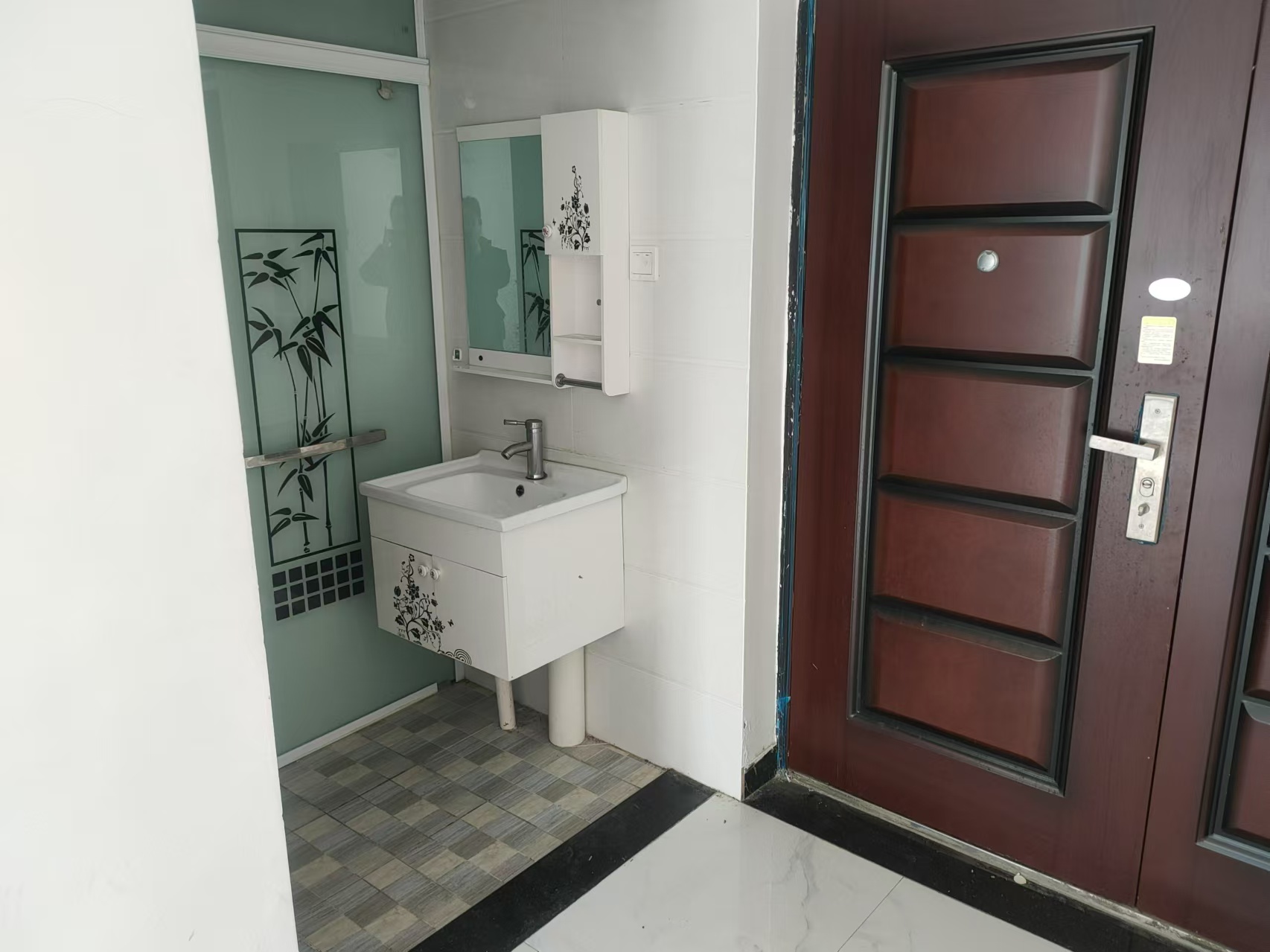 当代滨江MOMA 1室1厅1卫 1500.0元/月 当代滨江MOMA 1室1厅1卫 1500.0元/月室内图