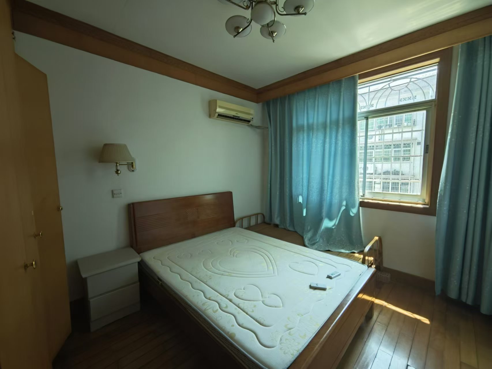 圆梦灰埠大市场  3室2厅1卫   1200.00元/月室内图