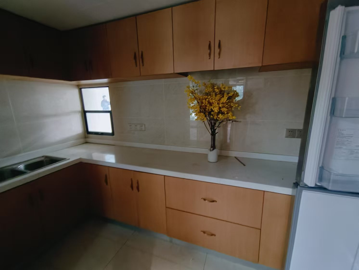 阳光100二期 1室1厅1卫 6500.0元/月 阳光100二期 1室1厅1卫 6500.0元/月室内图