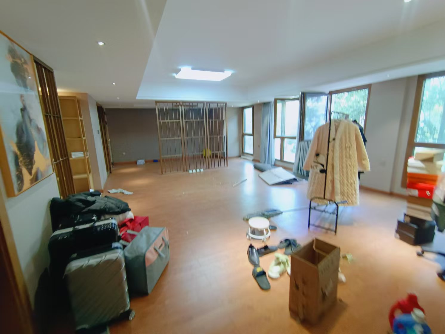 阳光100二期 1室1厅1卫 6500.0元/月 阳光100二期 1室1厅1卫 6500.0元/月室内图