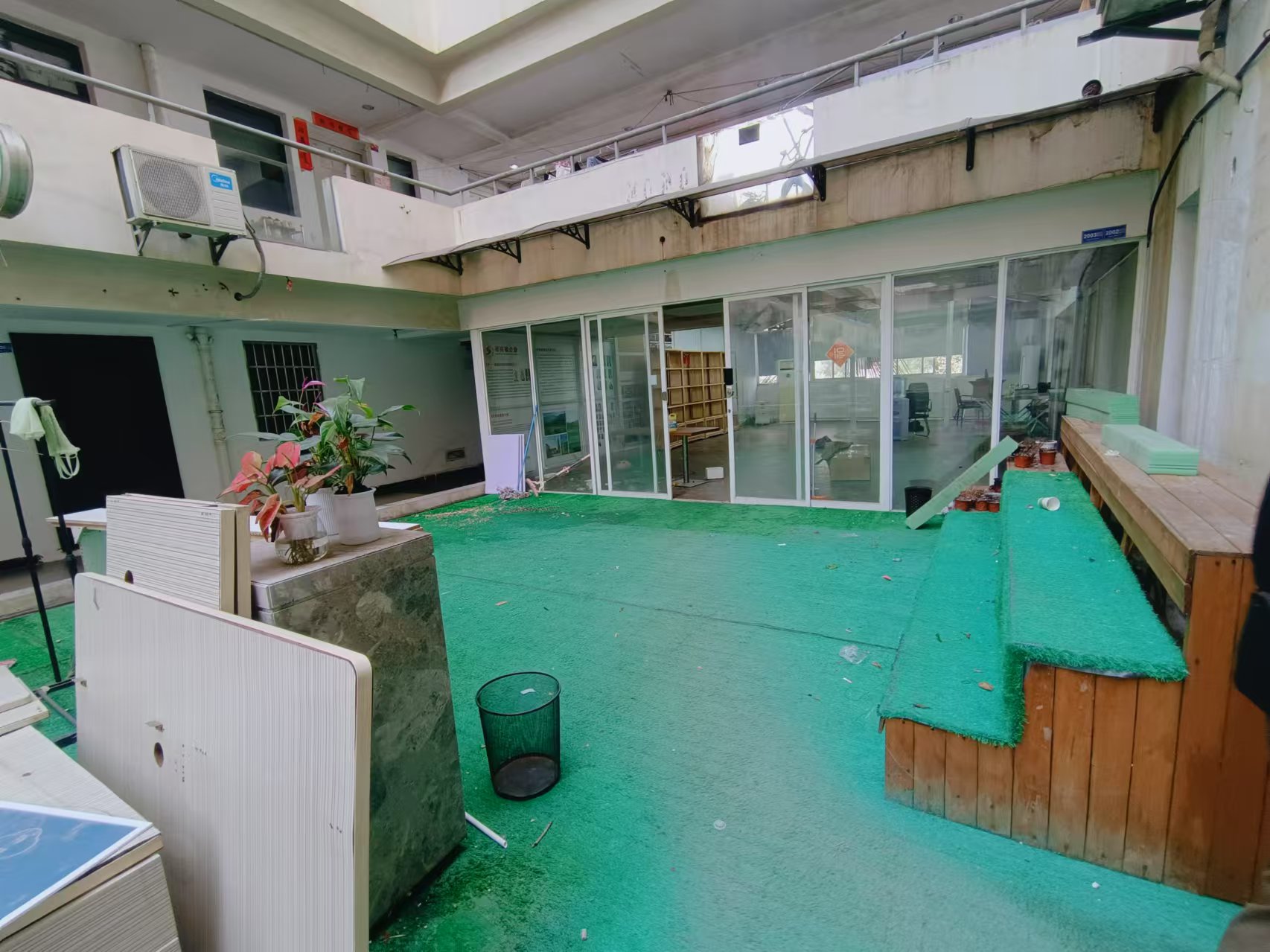 阳光100二期 1室1厅1卫 6500.0元/月 阳光100二期 1室1厅1卫 6500.0元/月室内图