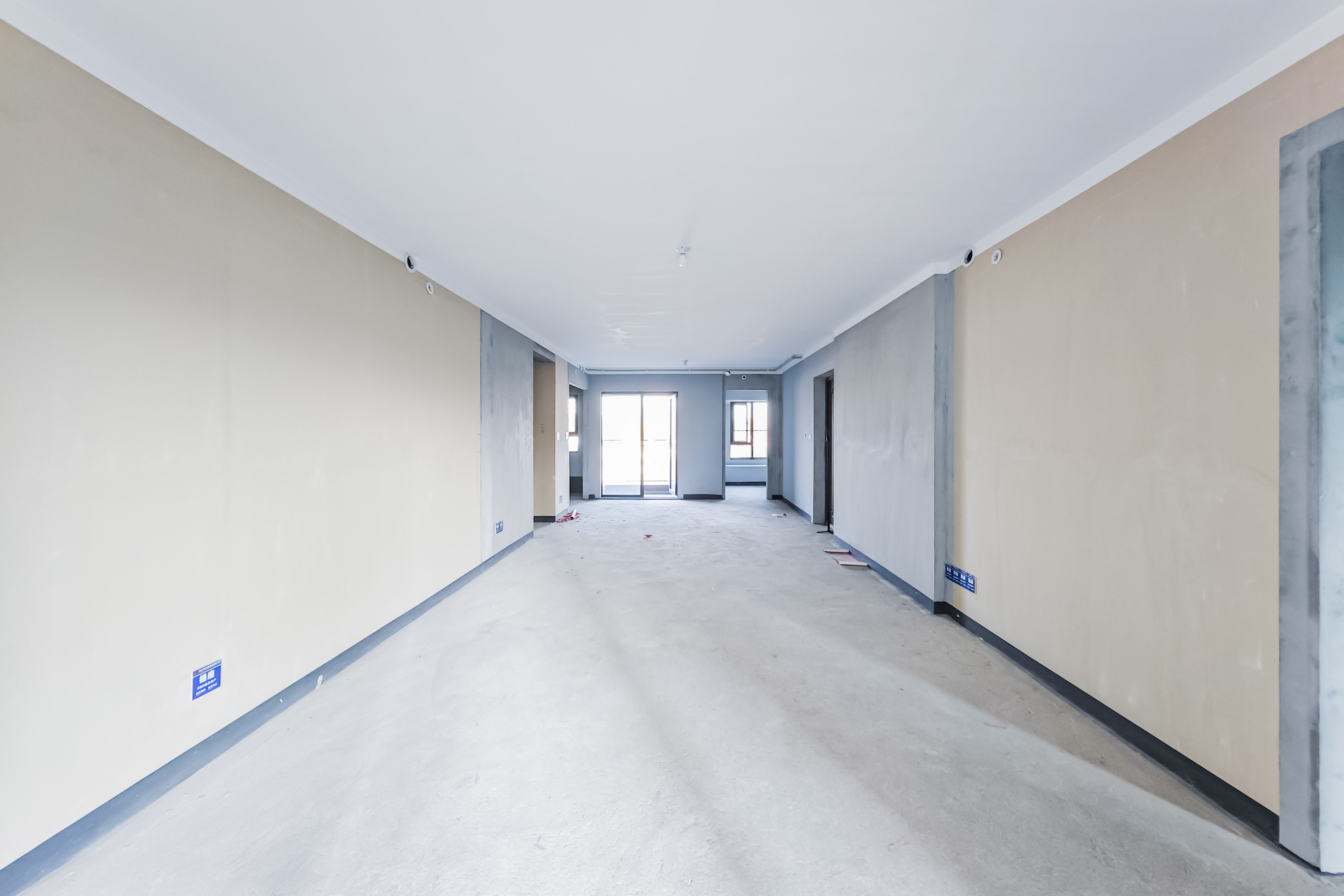 建发玖洲和玺  4室2厅2卫   135.00万