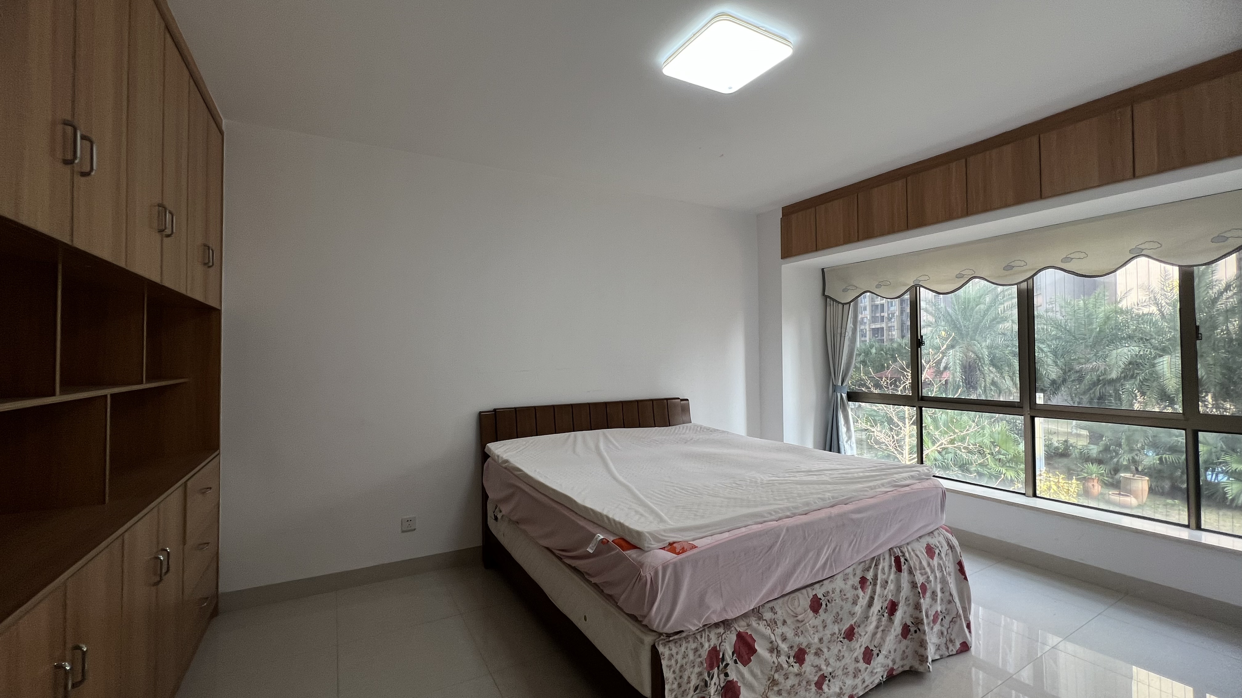 奥园广场  4室2厅2卫    93.8万 奥园广场  4室2厅2卫    93.8万室内图