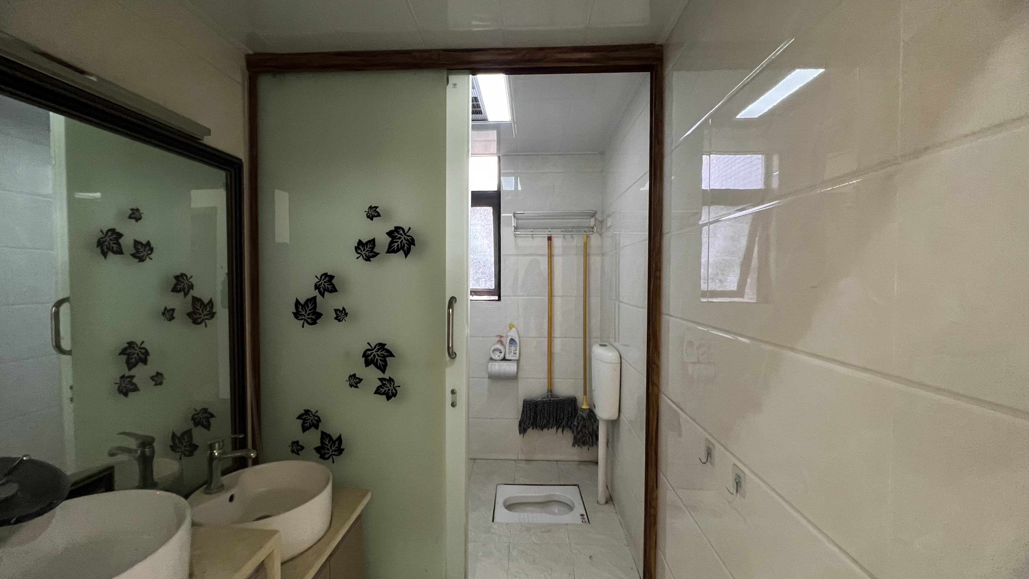 奥园广场  4室2厅2卫    93.8万 奥园广场  4室2厅2卫    93.8万室内图