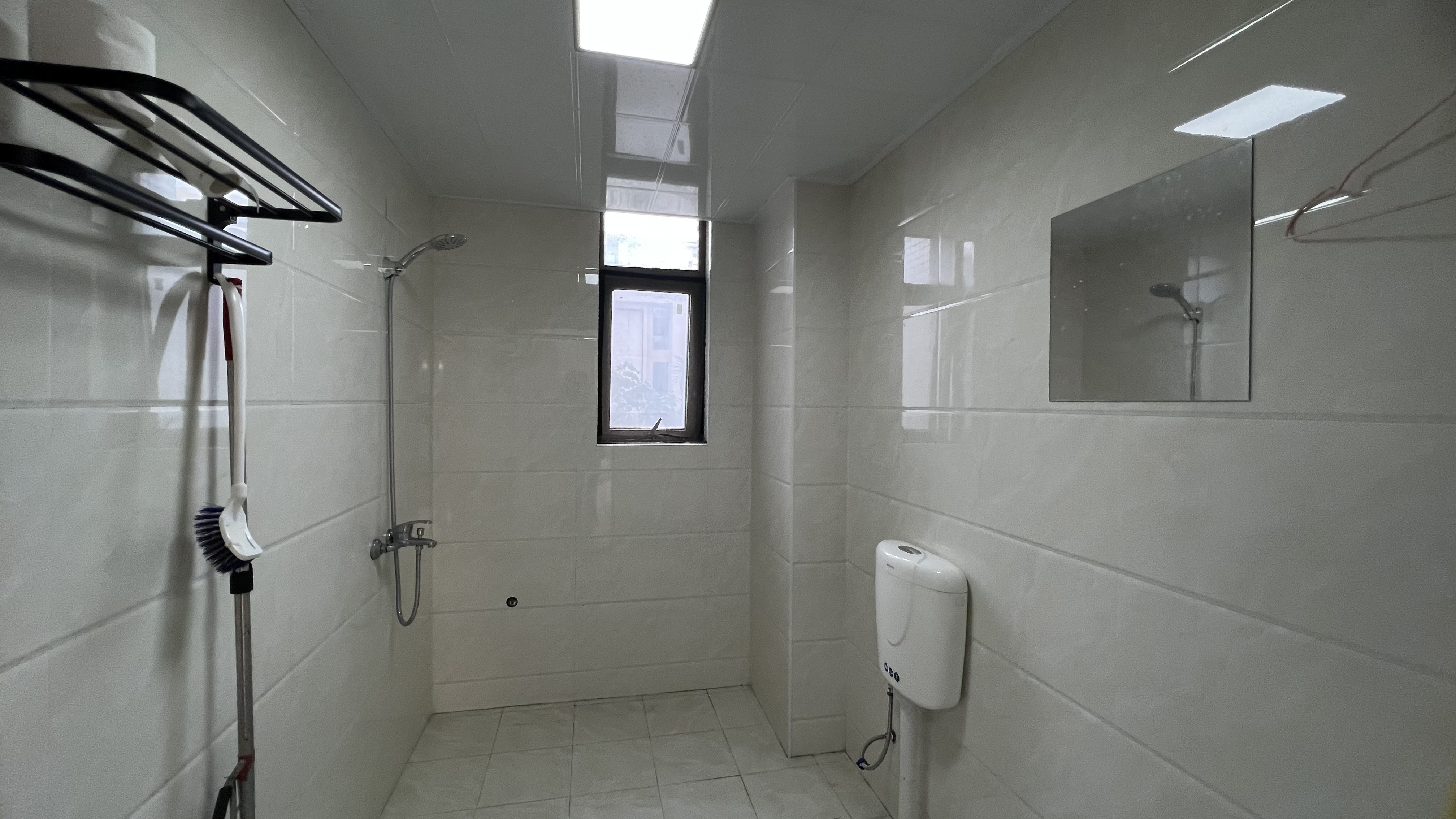 奥园广场  4室2厅2卫    93.8万 奥园广场  4室2厅2卫    93.8万室内图