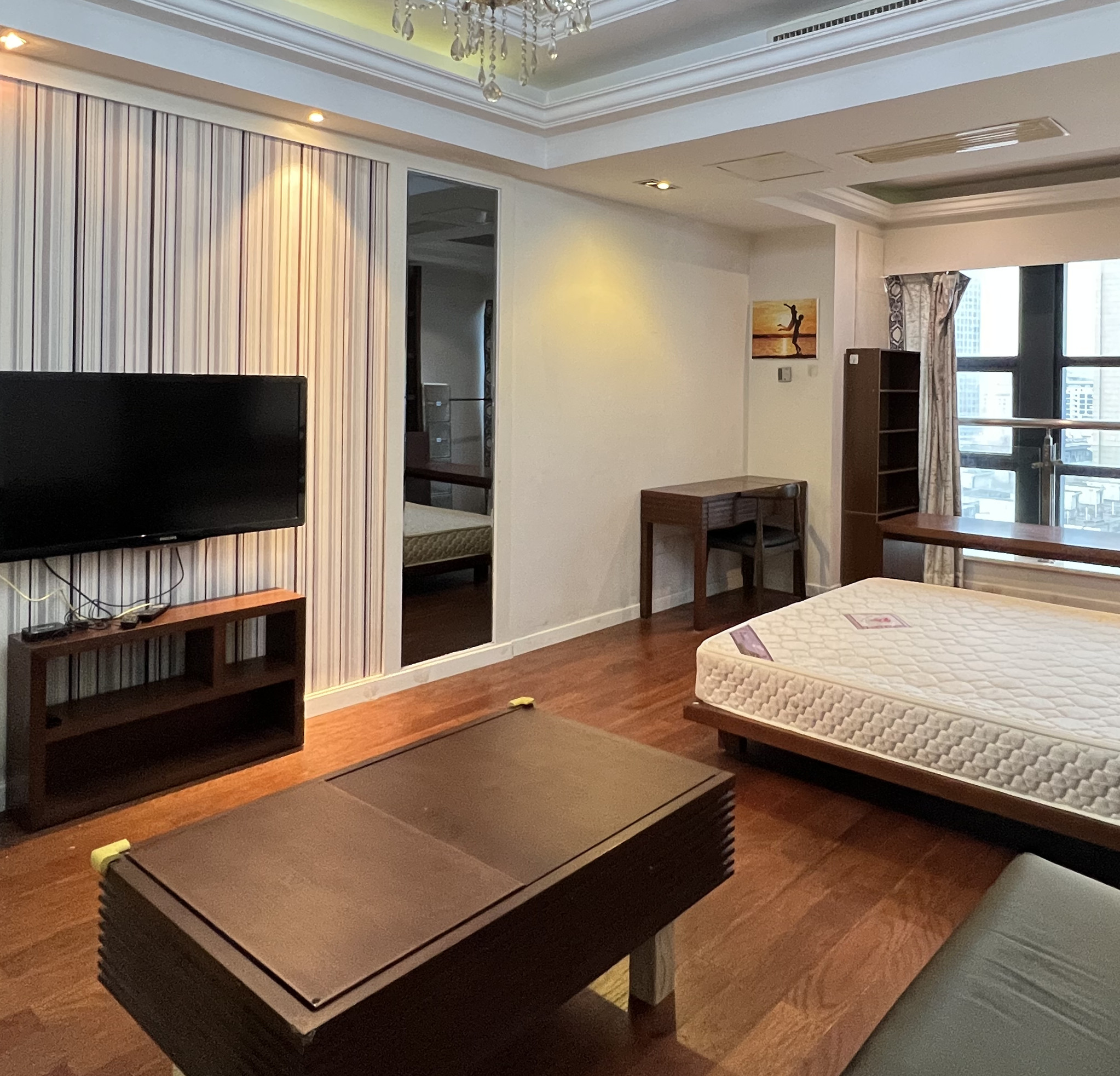 壹号公馆 1室1厅1卫 2700.0元/月 壹号公馆 1室1厅1卫 2700.0元/月室内图