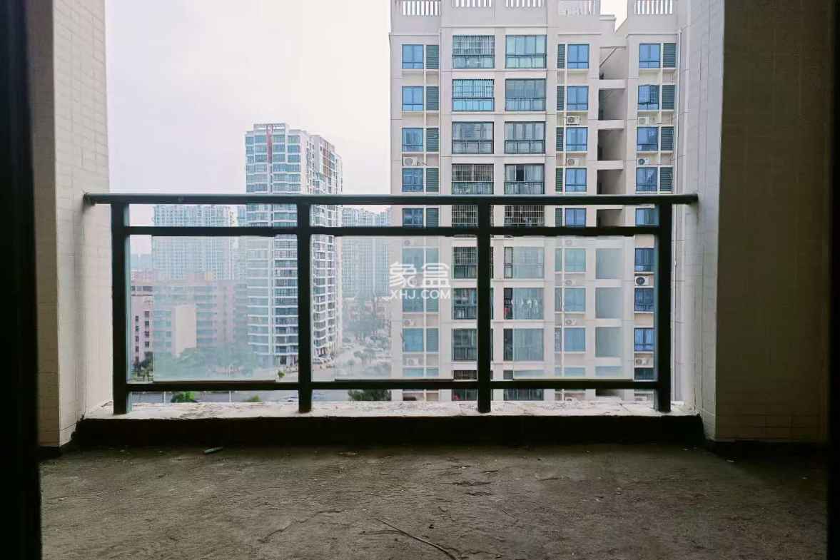 海岸银座花园 2室2厅1卫 99.0万 海岸银座花园 2室2厅1卫 99.0万室内图