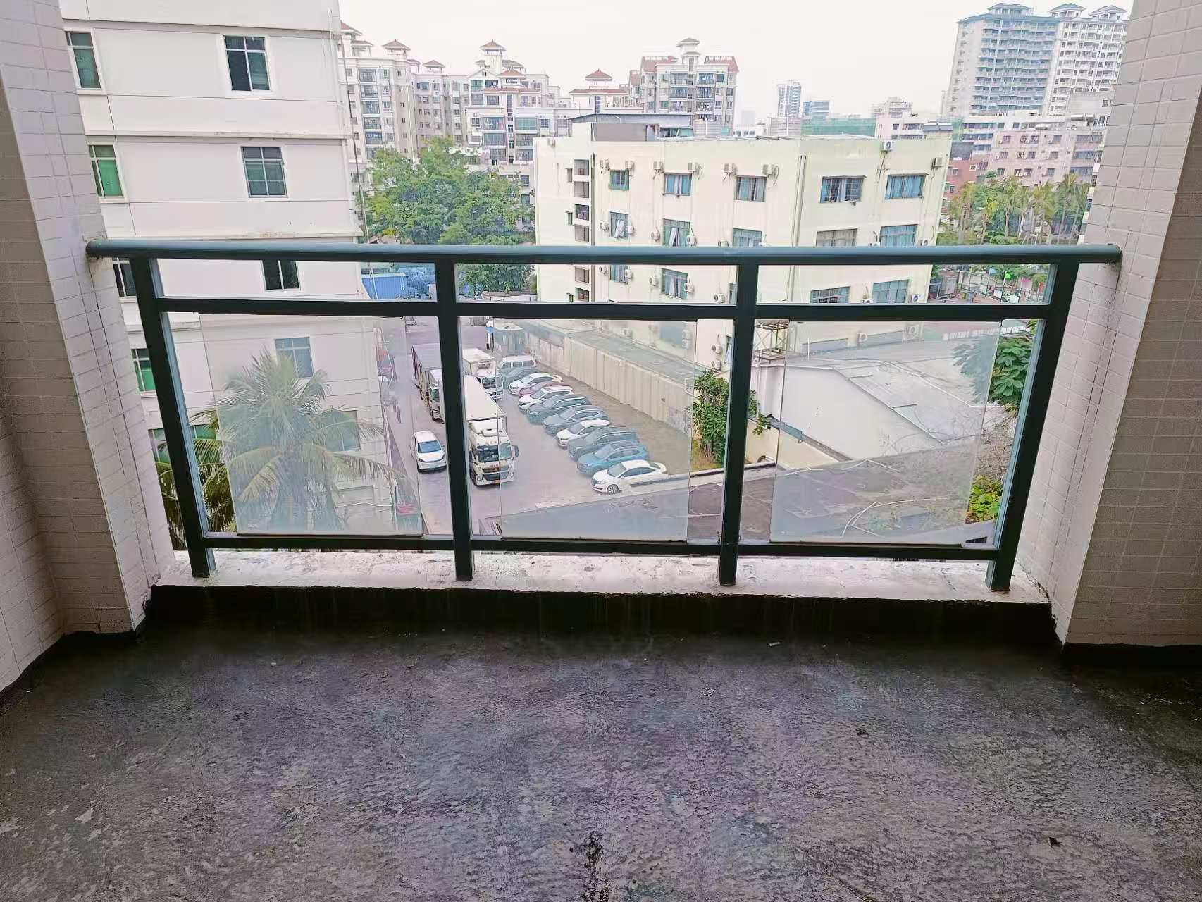 海岸银座花园 2室2厅1卫 99.0万 海岸银座花园 2室2厅1卫 99.0万室内图