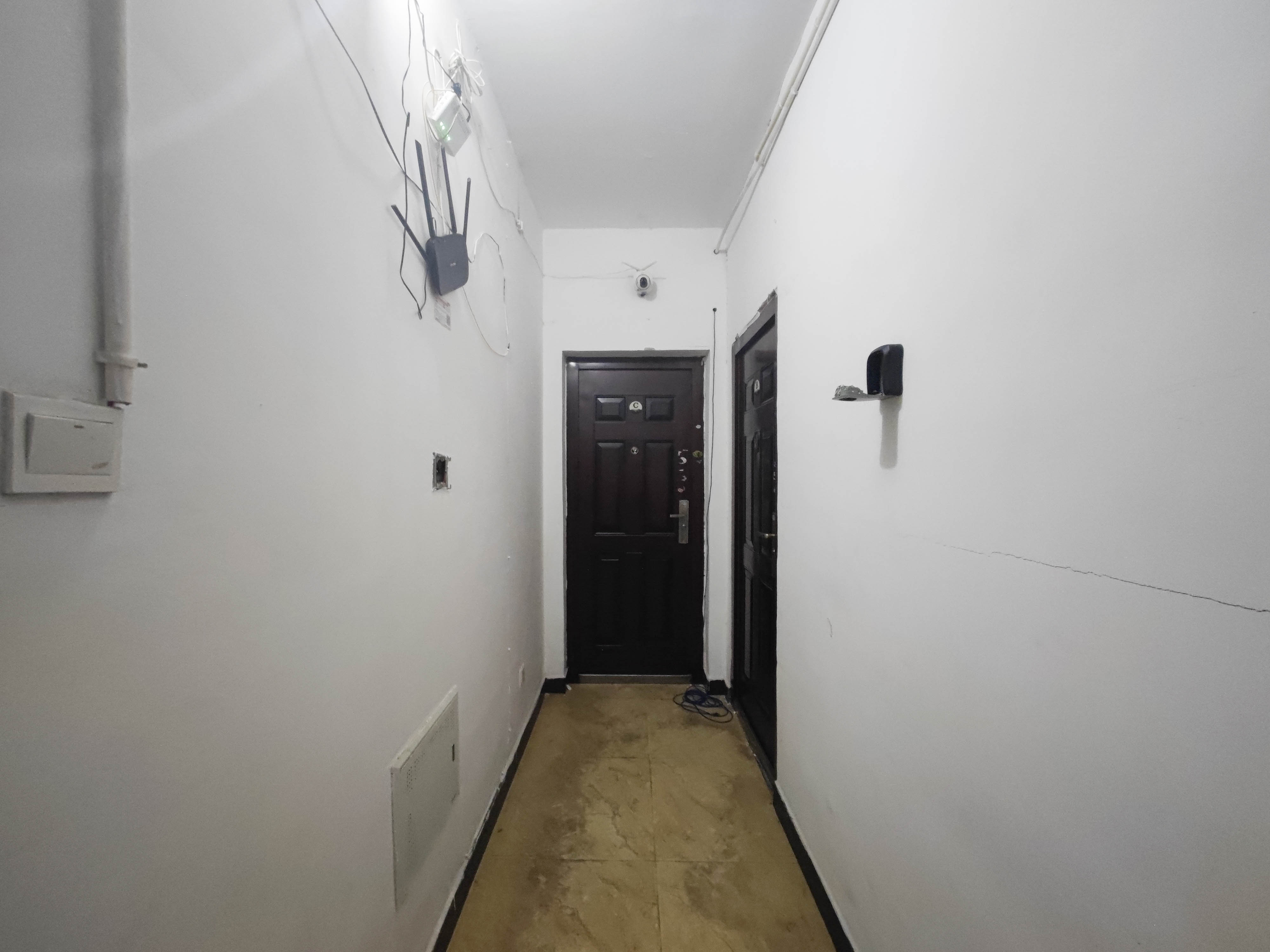 华悦城 3室1厅1卫 64.8万 华悦城 3室1厅1卫 64.8万其他