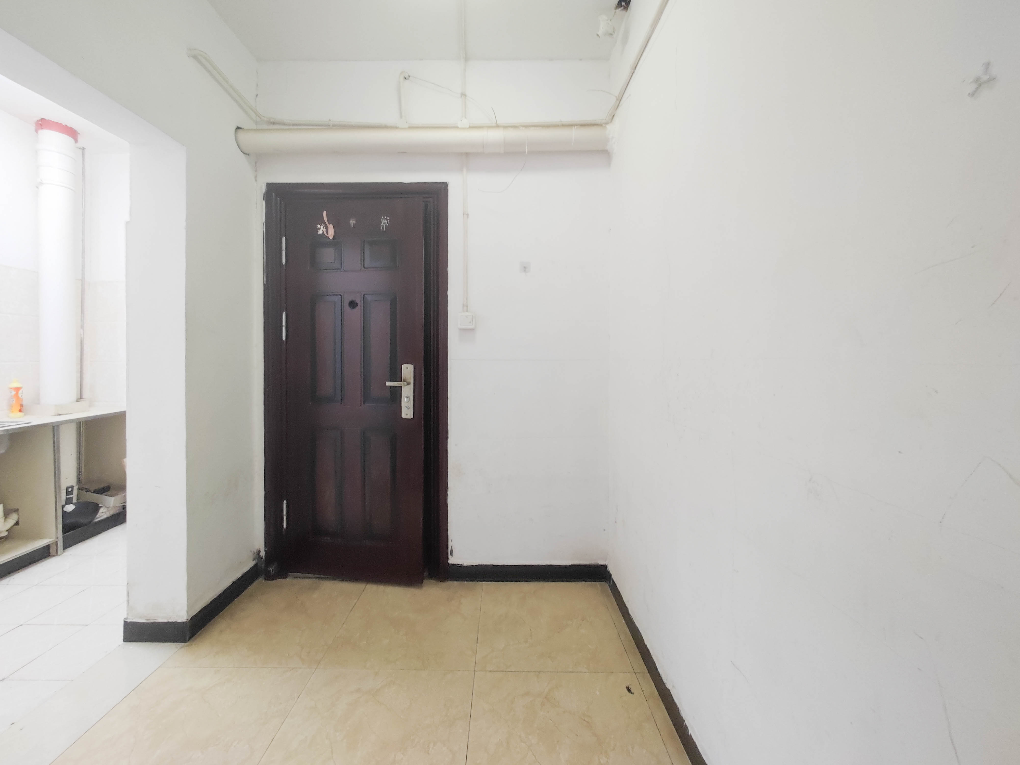 华悦城 3室1厅1卫 64.8万 华悦城 3室1厅1卫 64.8万其他