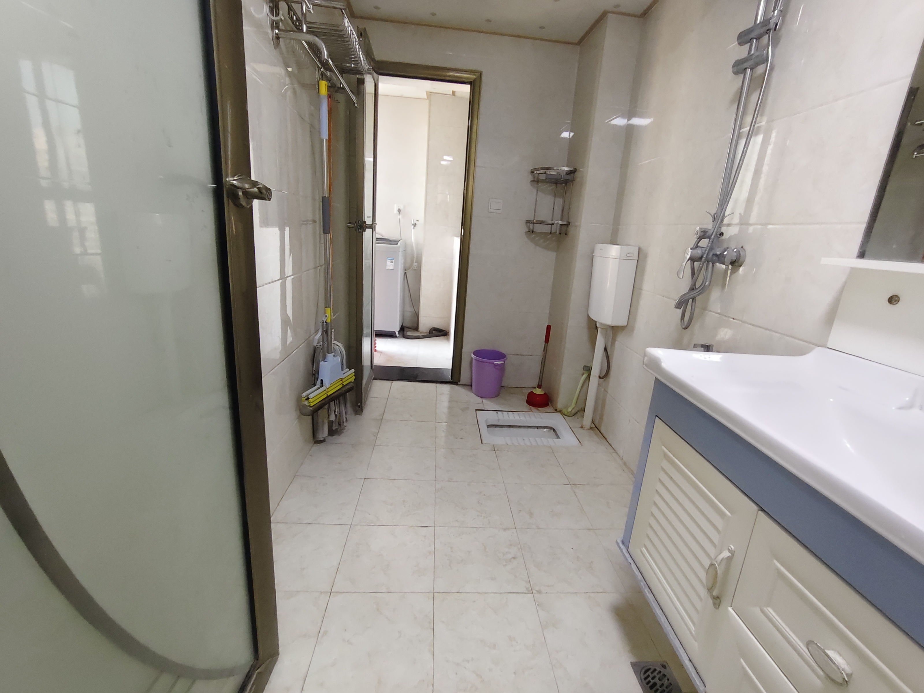 东部美的城 3室2厅1卫 1750.0元/月 东部美的城 3室2厅1卫 1750.0元/月室内图