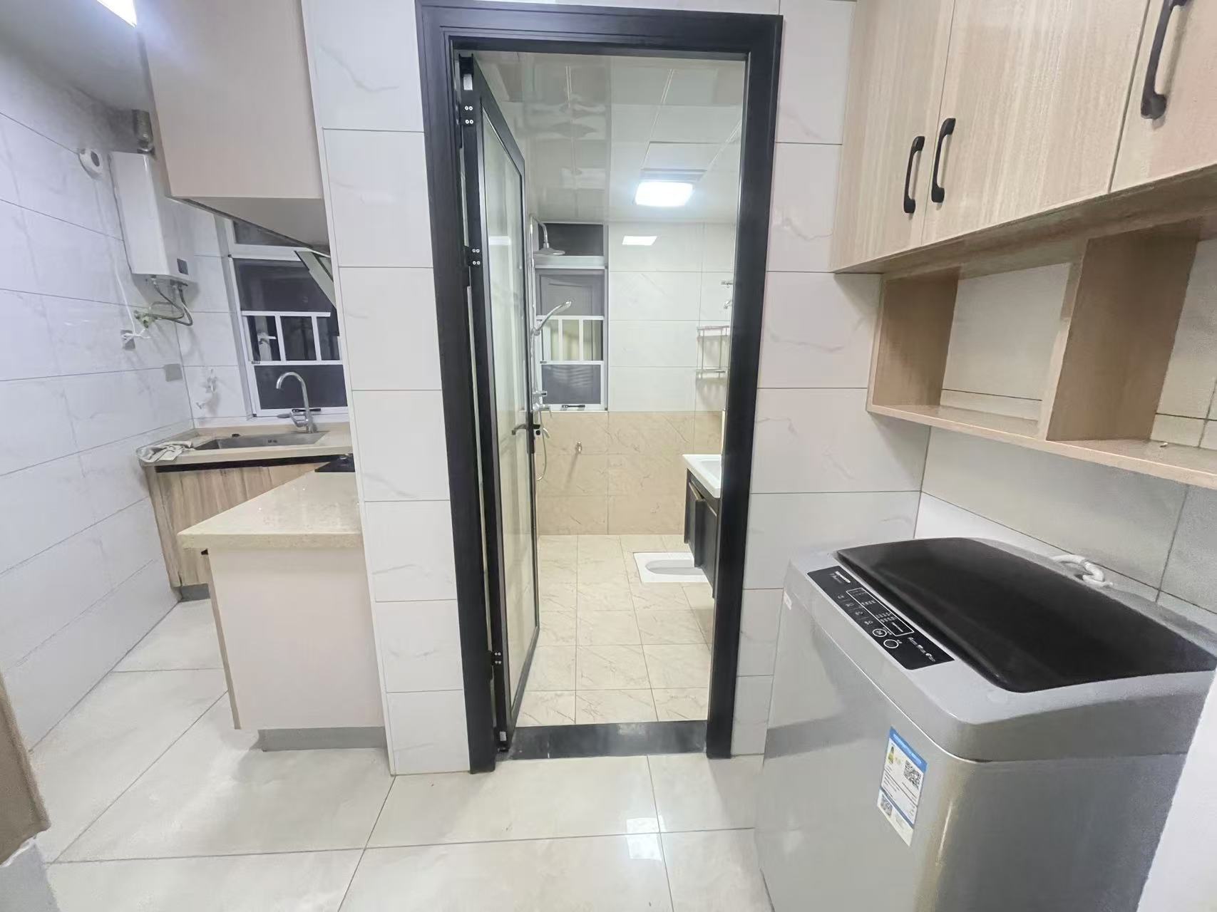 金碧花园 2室2厅1卫 1700.0元/月 金碧花园 2室2厅1卫 1700.0元/月室内图