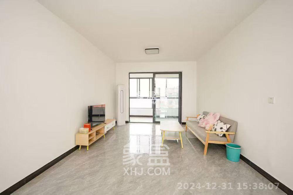丽发新城  2室2厅1卫   1900.00元/月室内图1